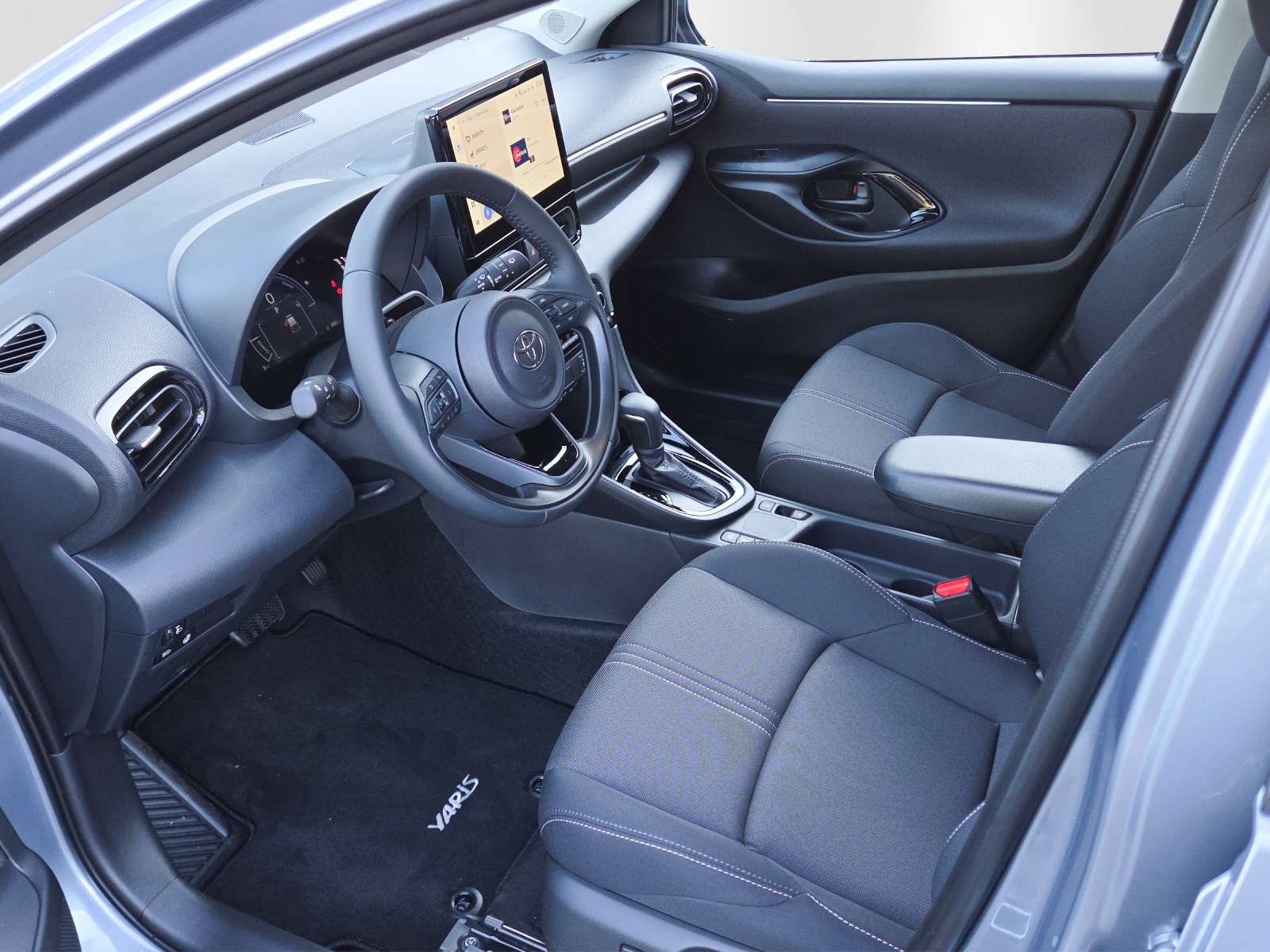 TOYOTA Yaris 1.5 Trend e-CVT-image-11