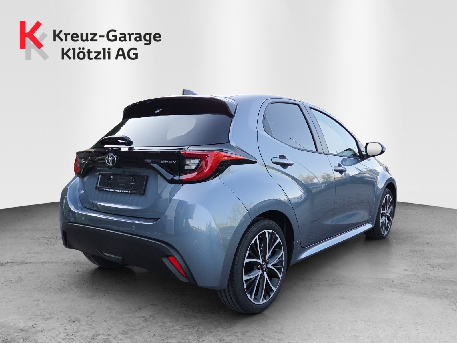 TOYOTA Yaris 1.5 Trend e-CVT-image-2