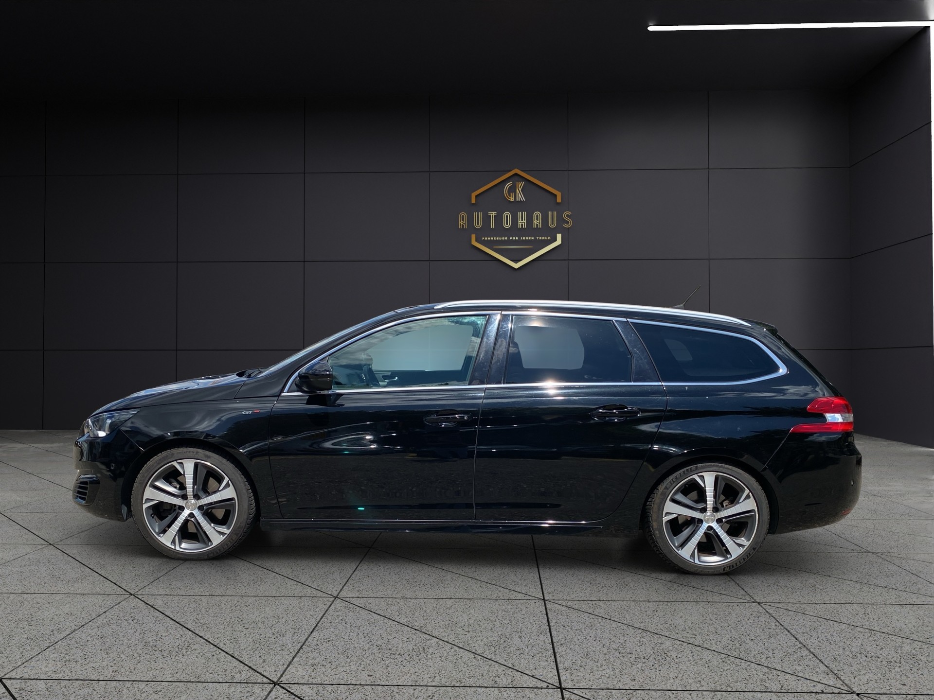 PEUGEOT 308 SW 2.0 BlueHDI GT Automatic-image-1