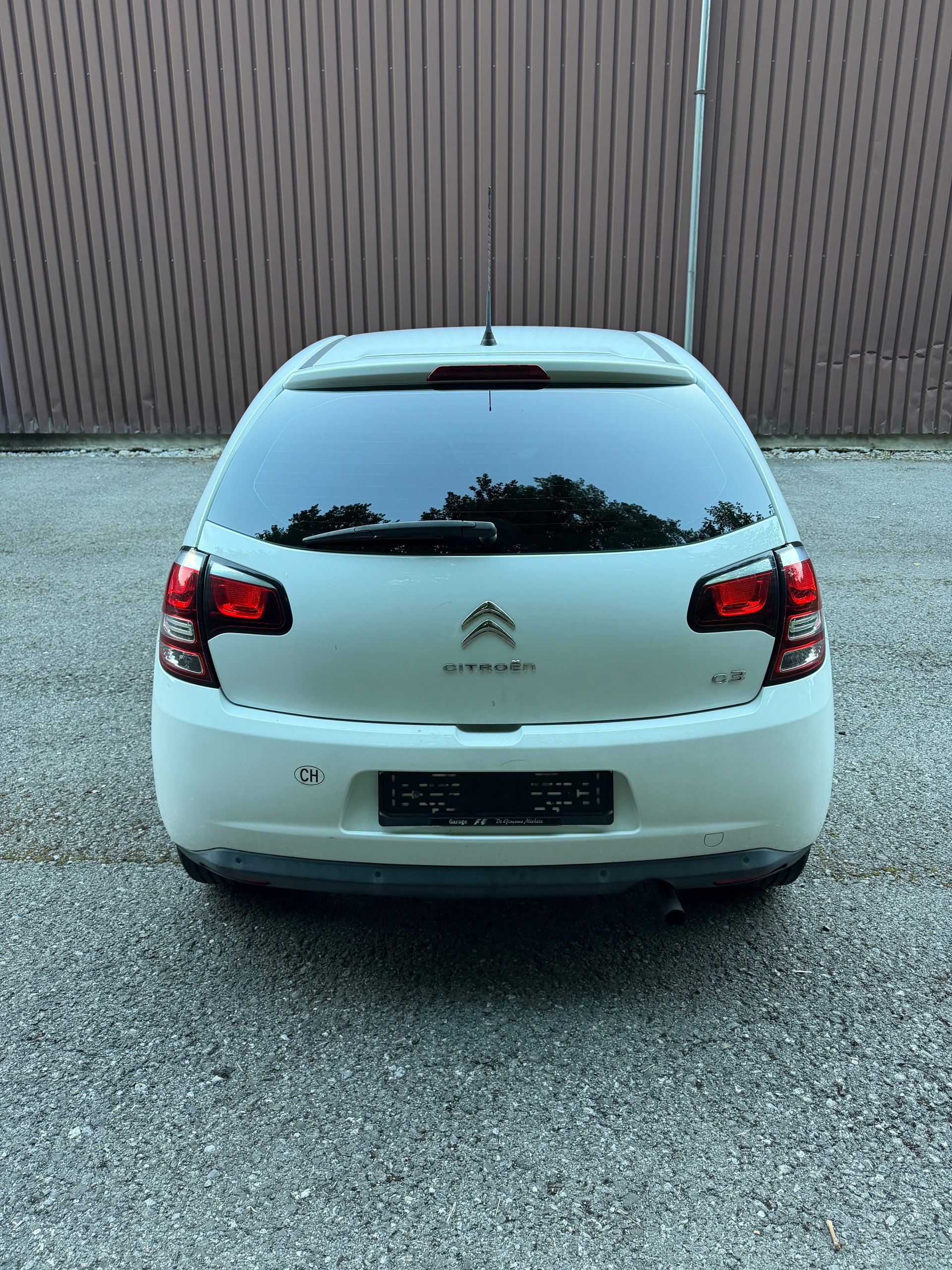 CITROEN C3 1.2i Exclusive-image-5