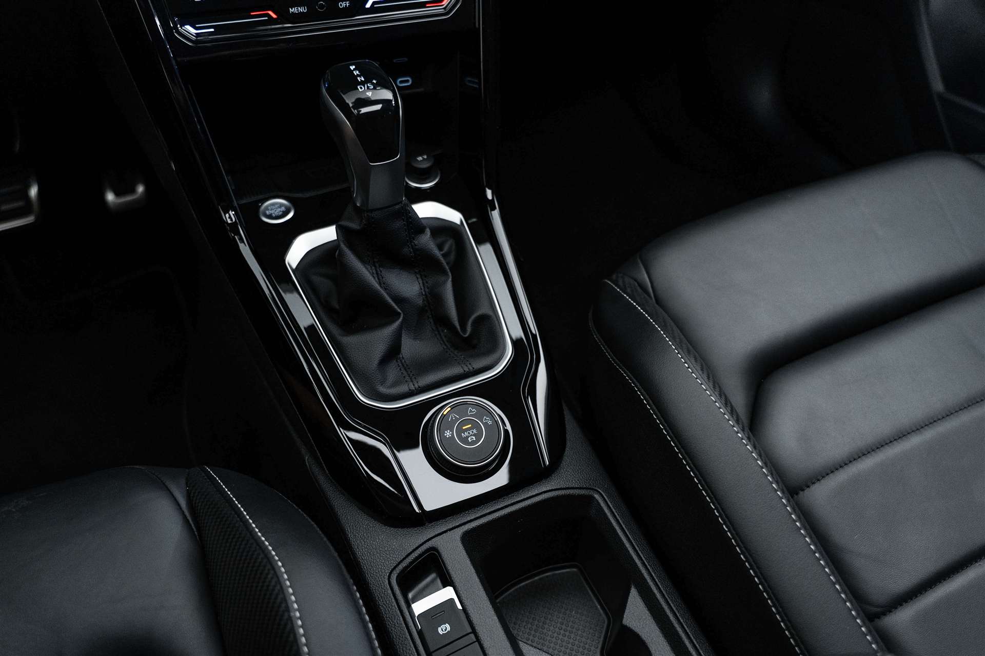VW T-Roc 2.0 TSI R-Line DSG 4Motion 190PS-image-26