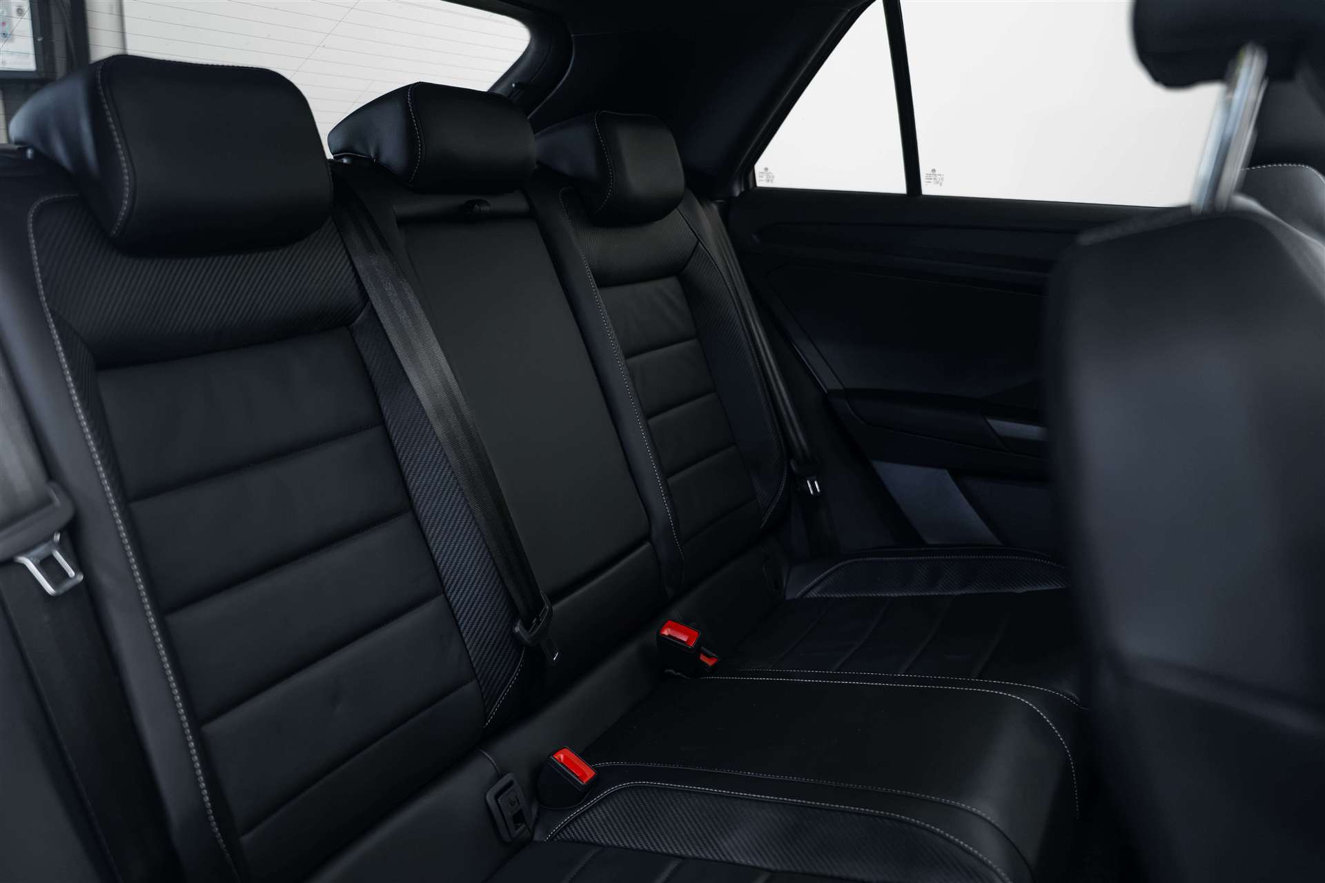 VW T-Roc 2.0 TSI R-Line DSG 4Motion 190PS-image-14