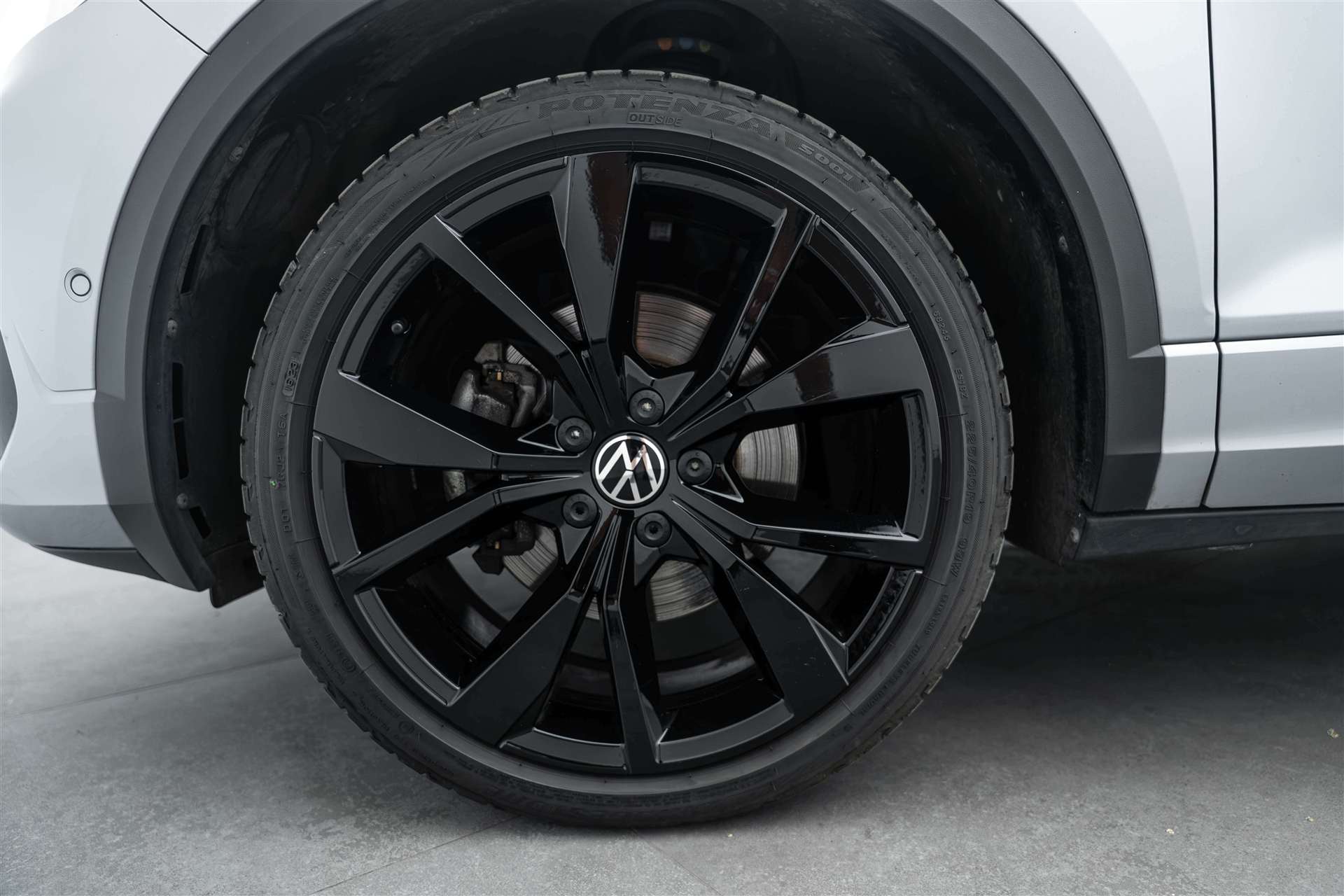 VW T-Roc 2.0 TSI R-Line DSG 4Motion 190PS-image-5