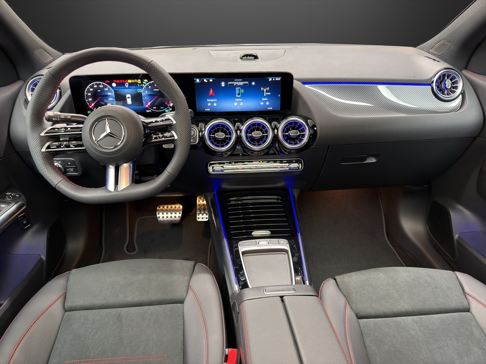 MERCEDES-BENZ GLA 200 Night Star-image-5