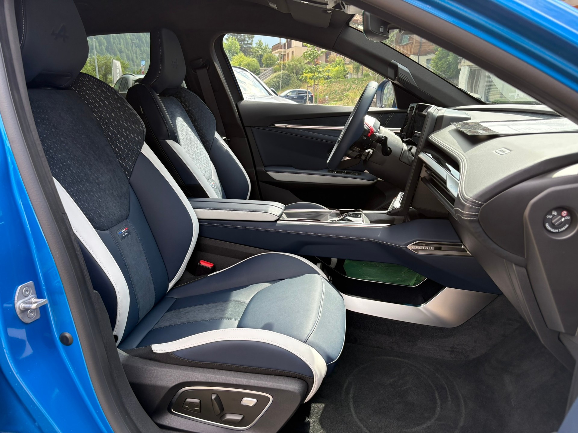 ALPINE A390 86kWh GT AWD-image-11