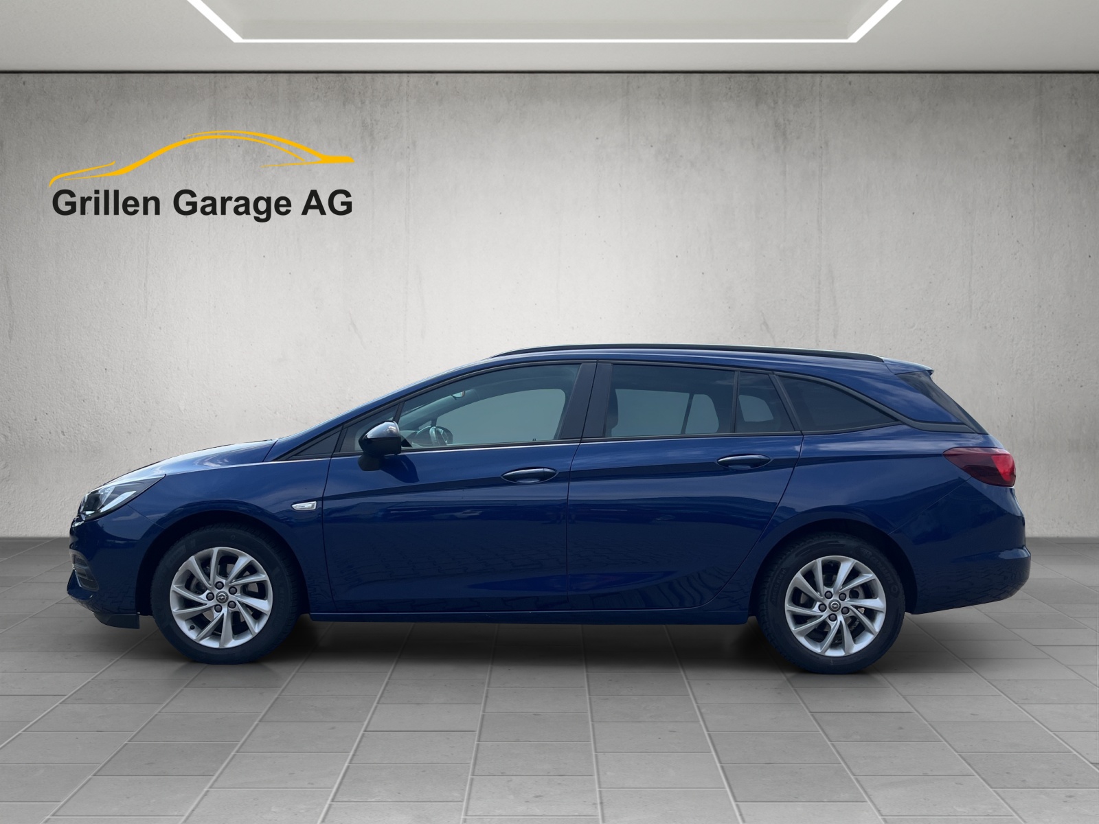 OPEL Astra Sports Tourer 1.4 T Edition S/S-image-1