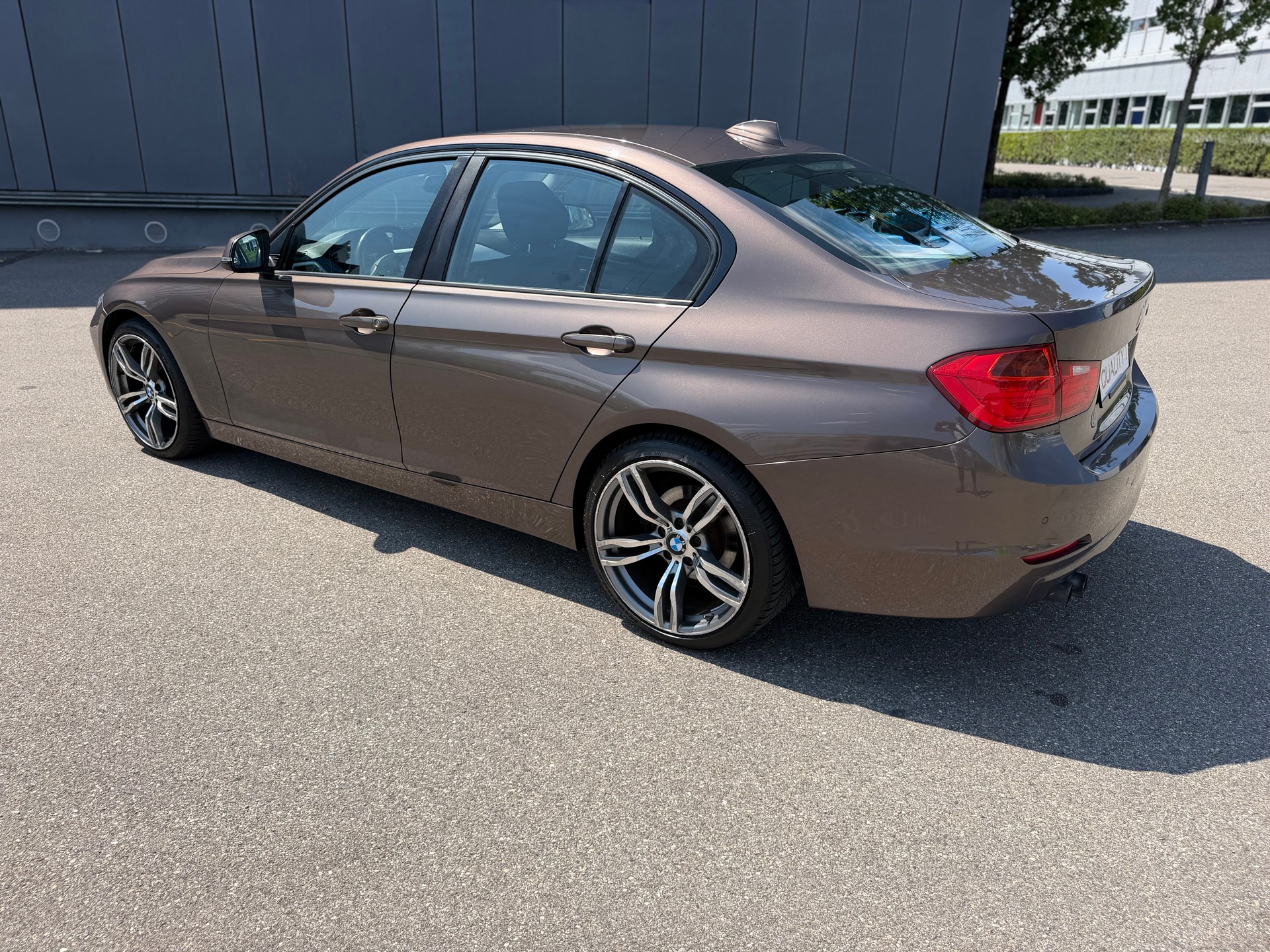BMW 328i Steptronic-image-6