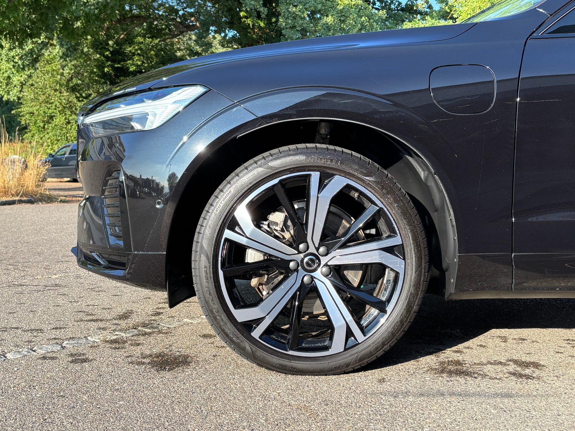 VOLVO XC60 2.0 T6 TE Xcentric eAWD-image-1
