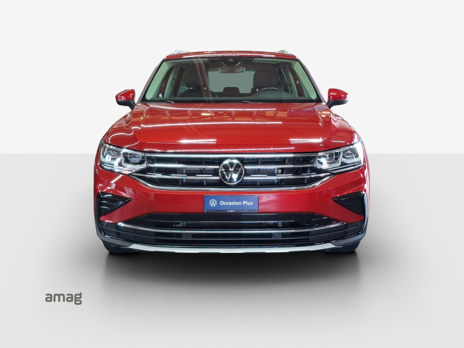 VW Tiguan 2.0TSI Elegance 4Motion DSG-image-6
