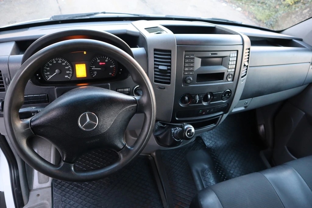 MERCEDES-BENZ Sprinter 316 CDI Standard ** 3-Seiten Kipper ** 7-Plätzer ** AHK ** Frisch ab MFK & Service **-image-7