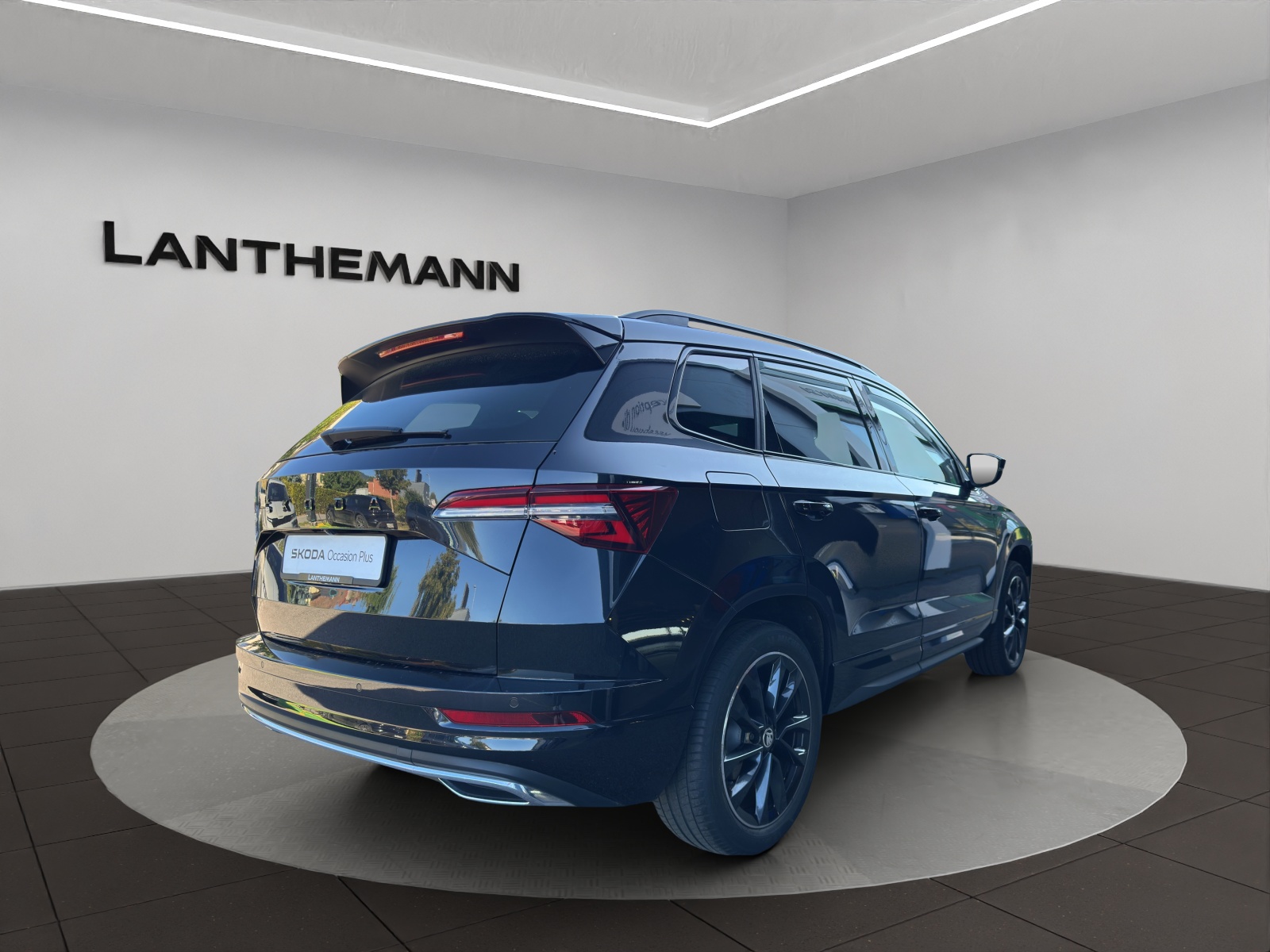 SKODA Karoq 1.5 TSI SportLine DSG-image-3
