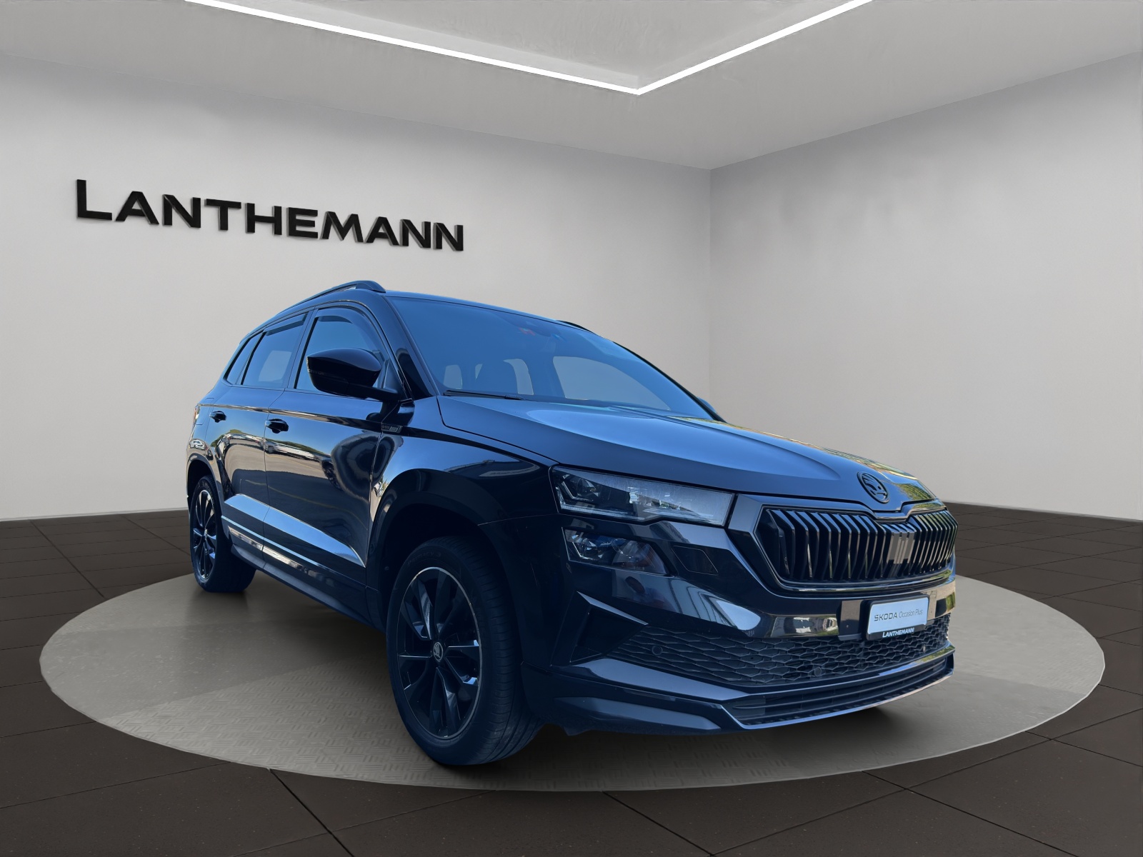 SKODA Karoq 1.5 TSI SportLine DSG-image-4