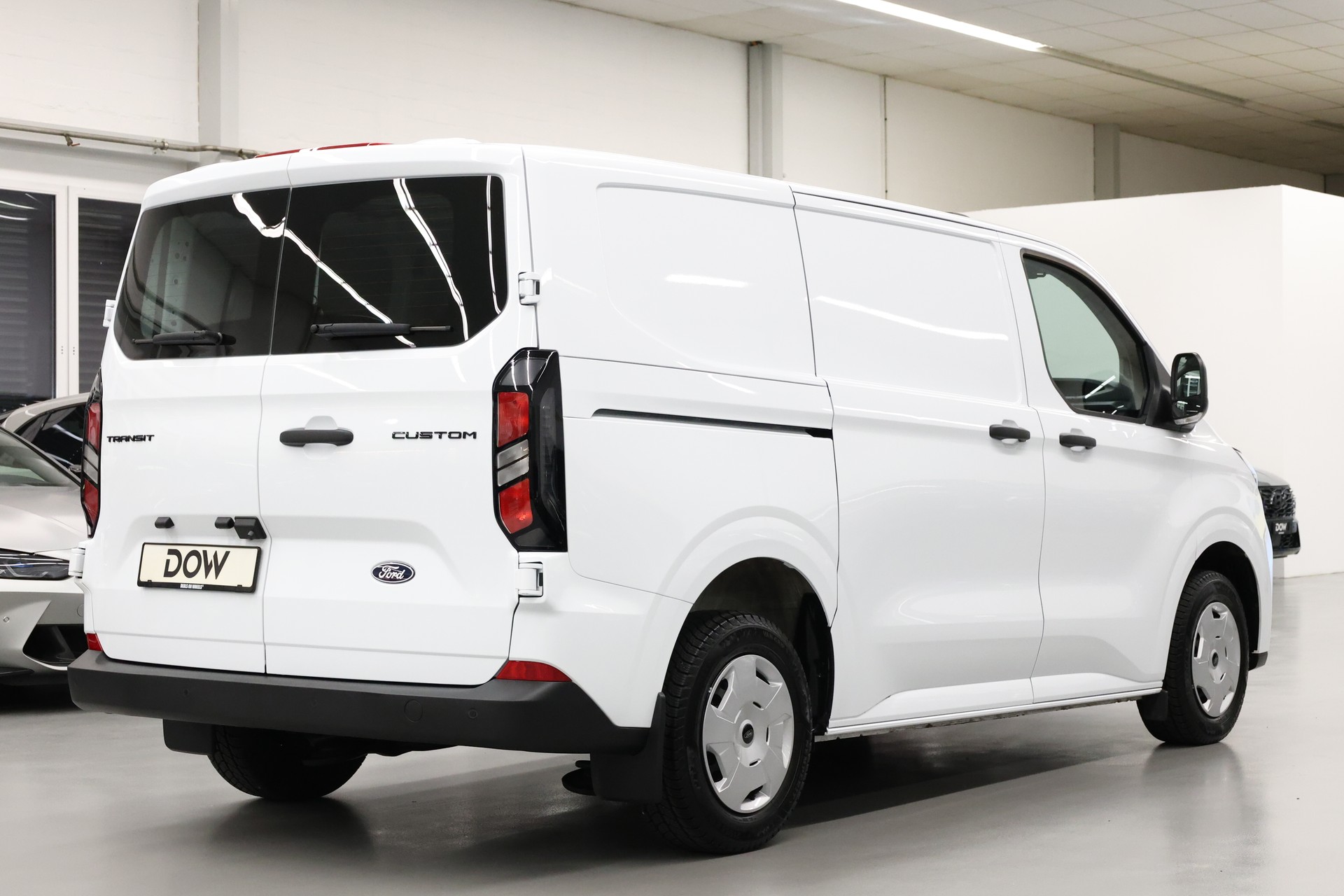 FORD Transit Custom Van 280 L1 2.0 EcoBlue 110 Trend-image-4