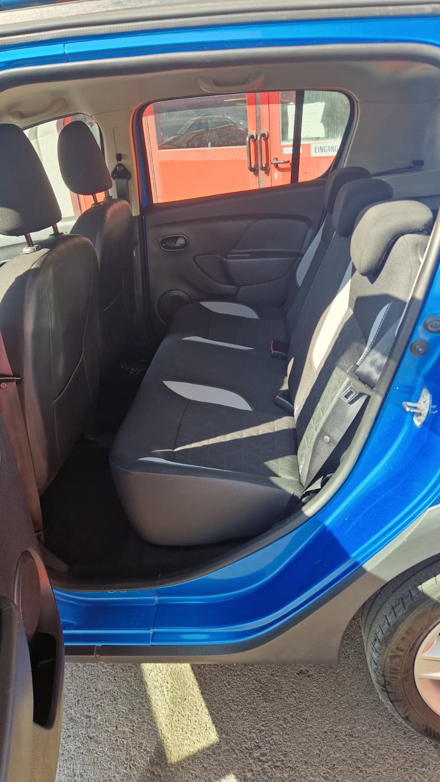 DACIA Sandero Tce 90 Stepway Lauréate Automatic-image-9
