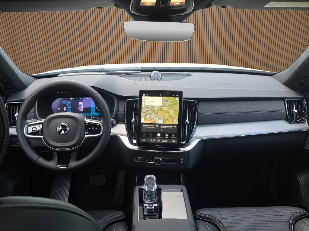 VOLVO XC90 2.0 T8 TE Black Edition eAWD-image-18