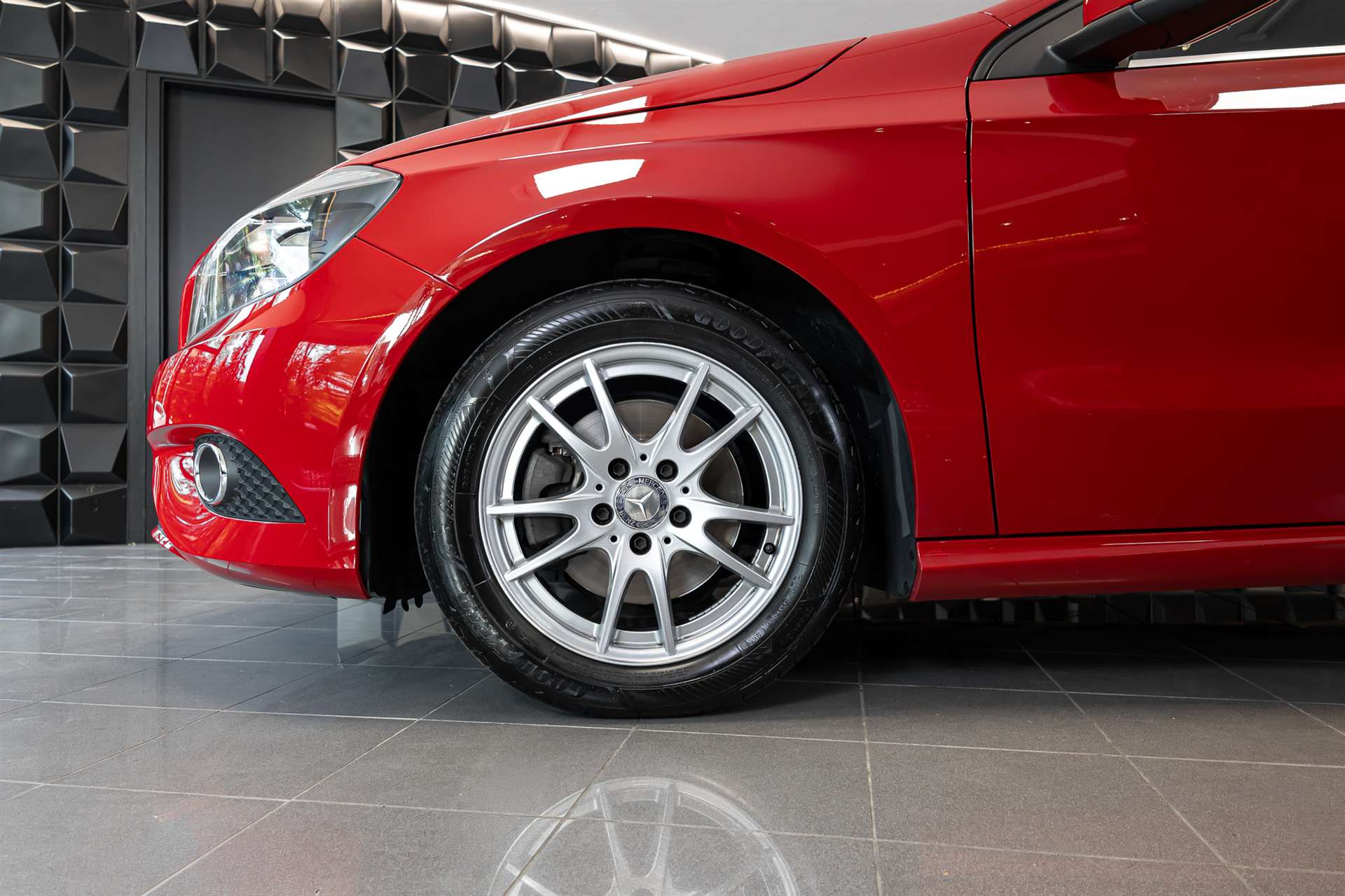 MERCEDES-BENZ A 180 Style 7G-DCT-image-20