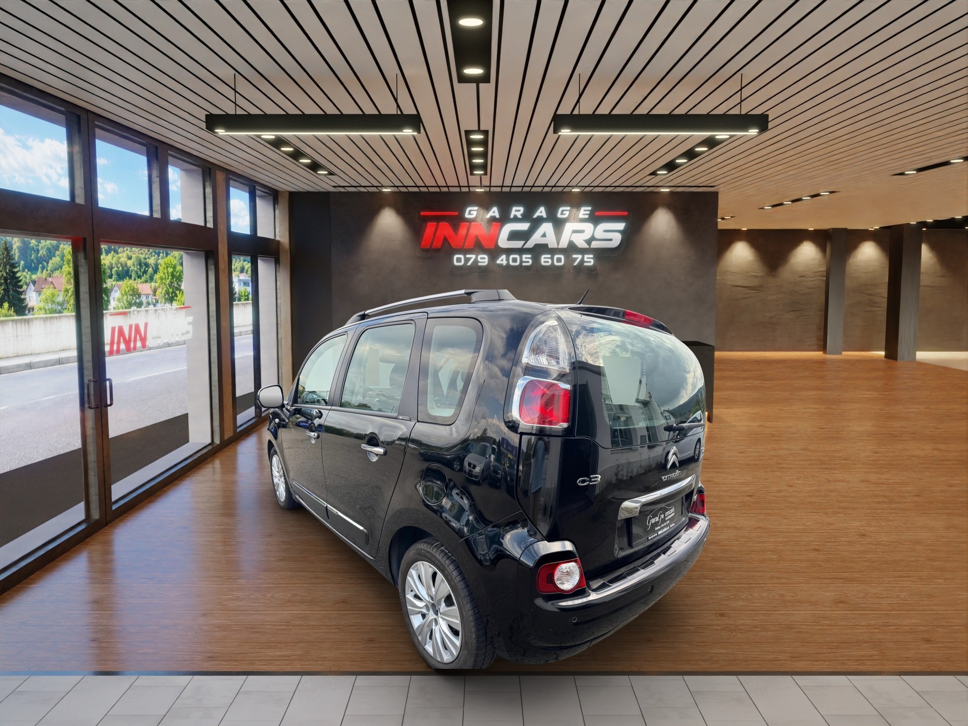 CITROEN C3 Picasso 1.6 HDi Exclusive EGS6-image-1