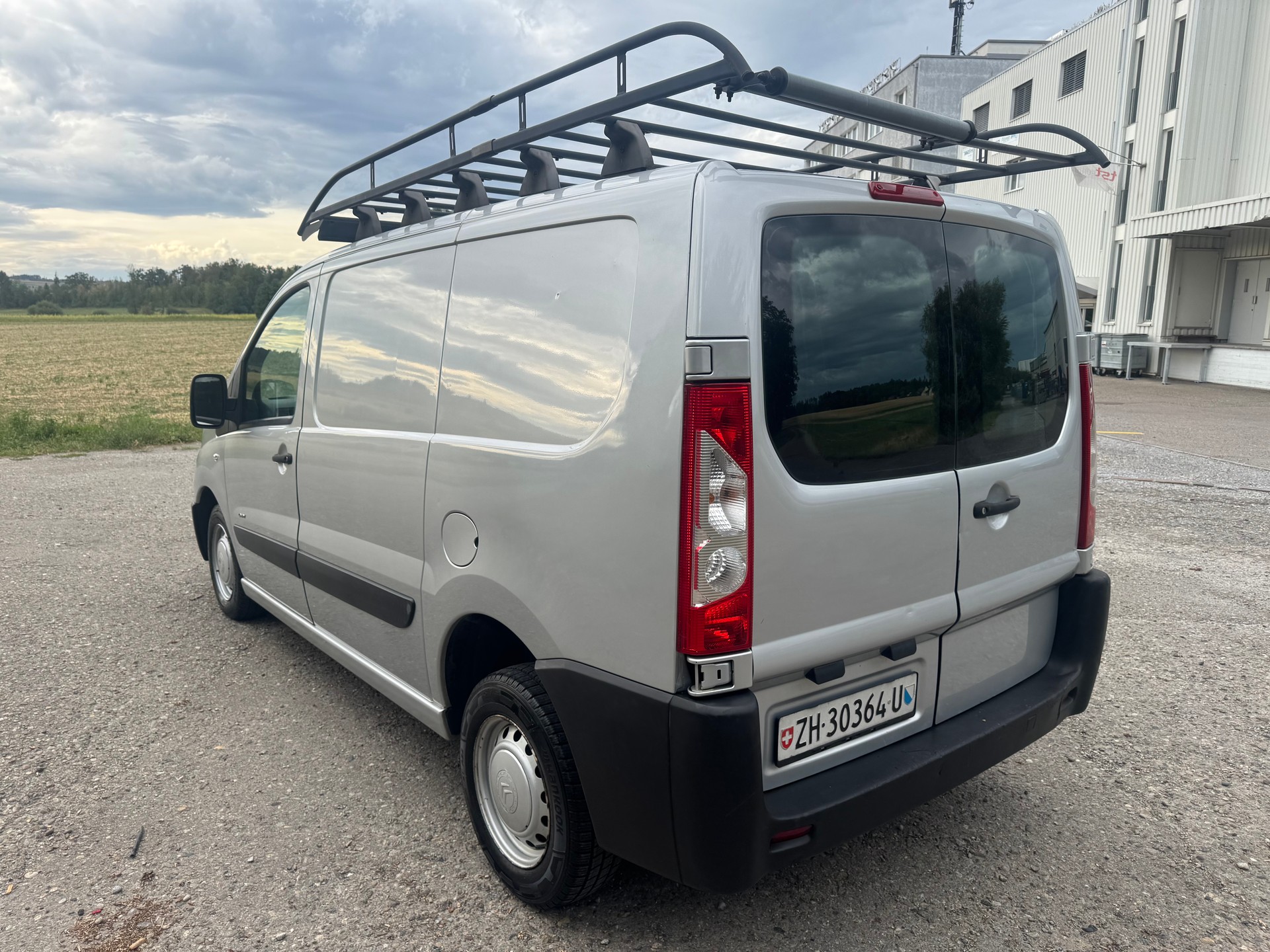 CITROEN Jumpy 1.6 HDi Komfort 12 L1H1-image-5
