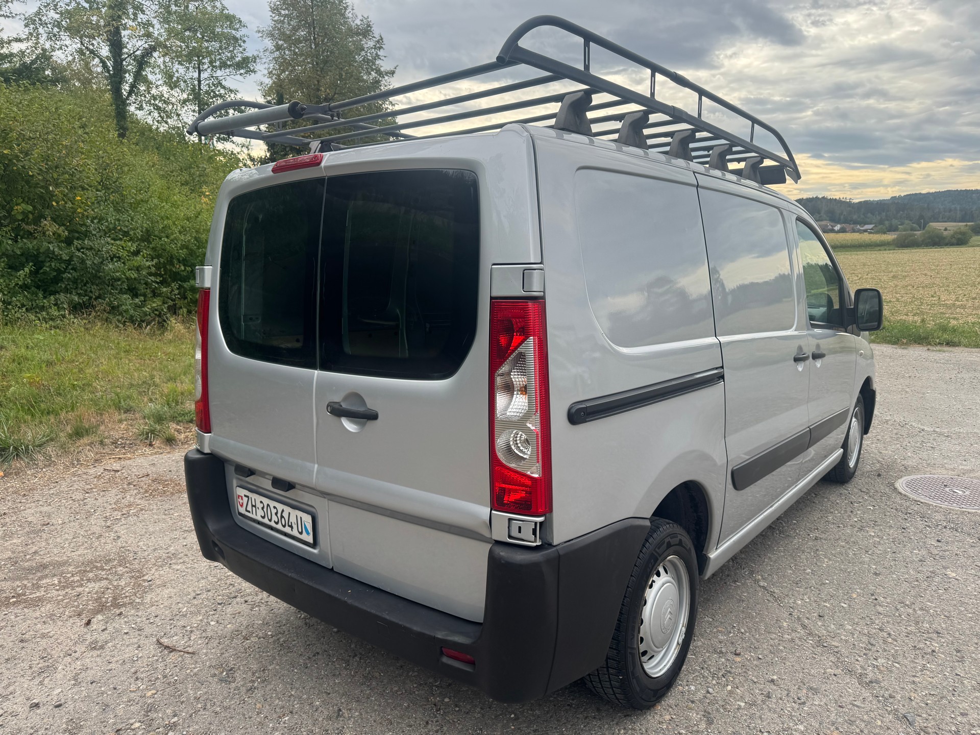 CITROEN Jumpy 1.6 HDi Komfort 12 L1H1-image-2