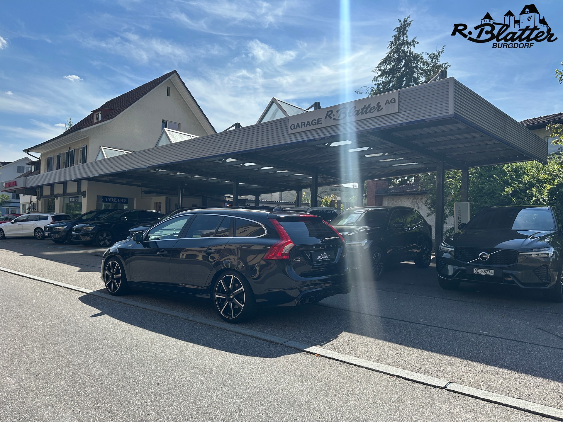 VOLVO V60 T6 AWD Summum Heico Geartronic-showroom-element-3
