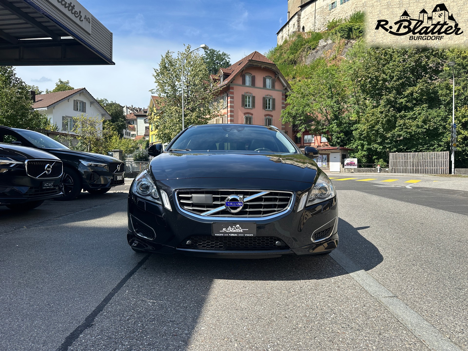 VOLVO V60 T6 AWD Summum Heico Geartronic-showroom-element-1