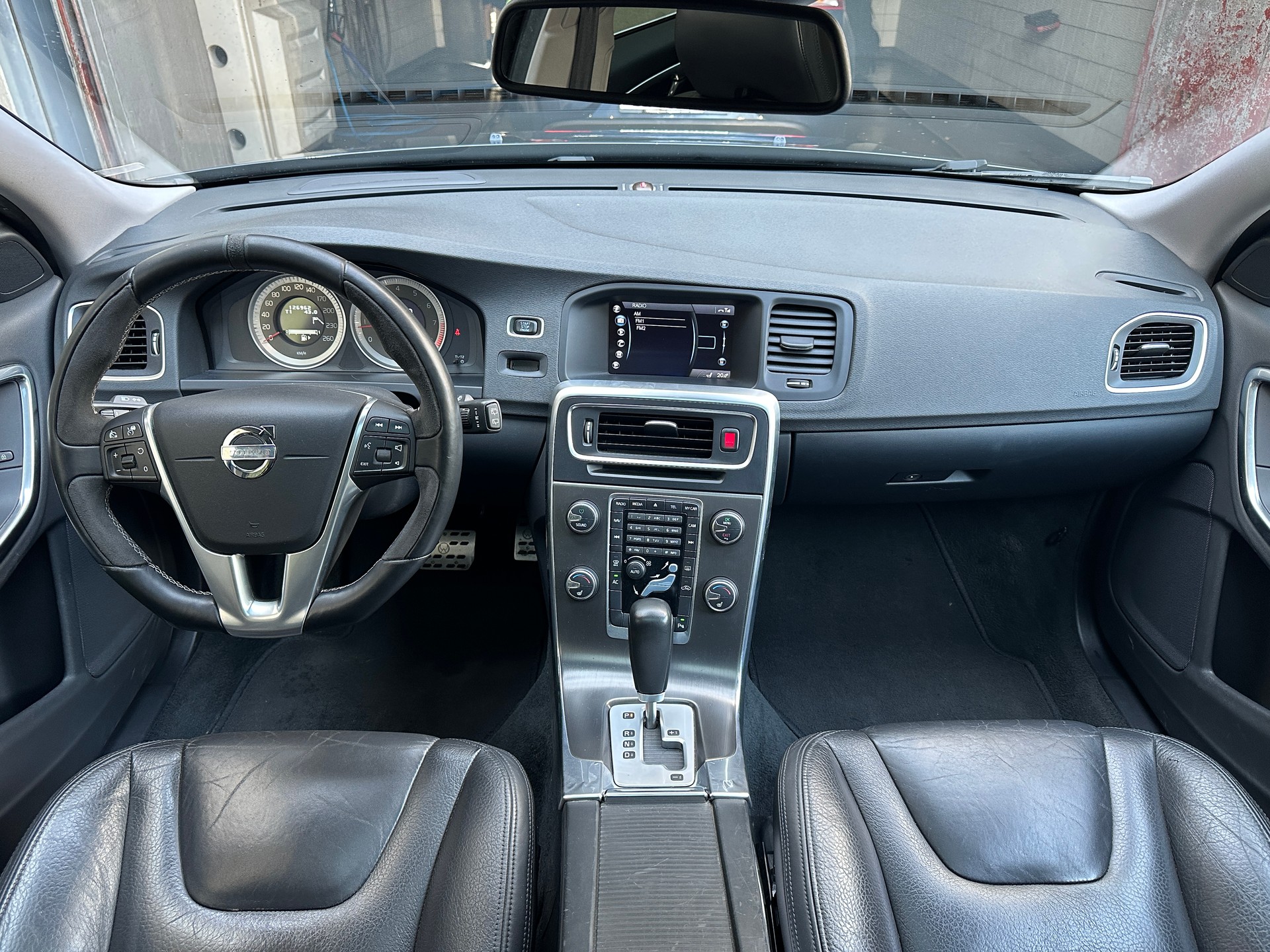 VOLVO V60 T6 AWD Summum Heico Geartronic-image-7