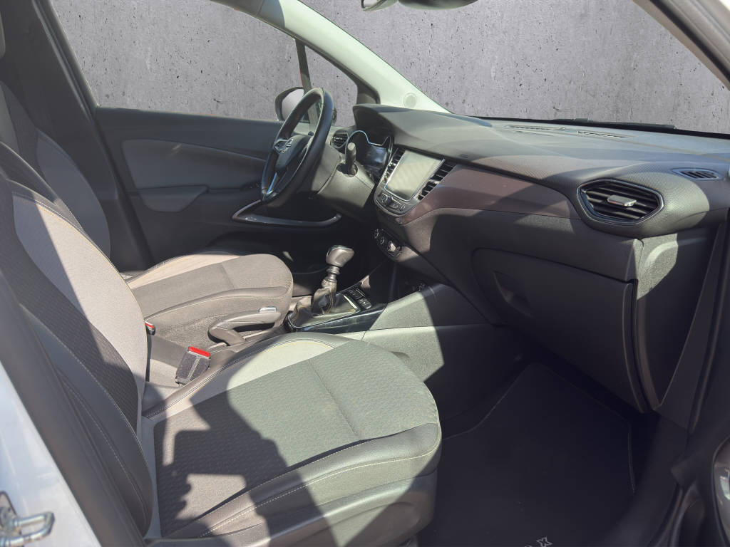 OPEL Crossland X 1.2 T 130 Ultimate S/S-image-10