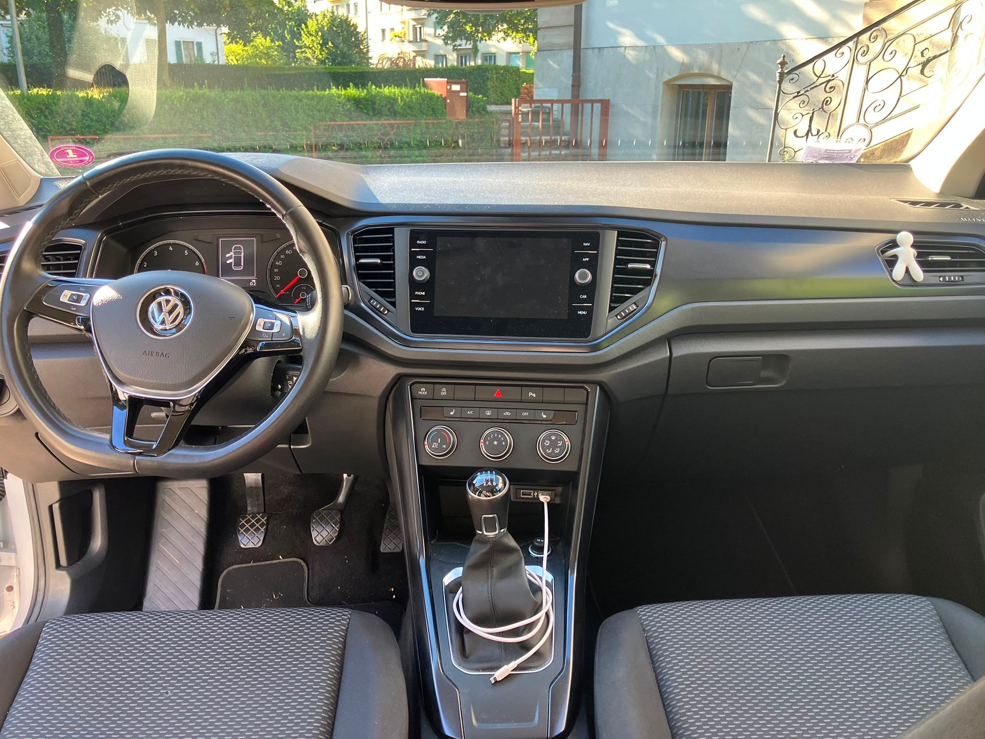 VW 1.0 TSI Advance-image-2