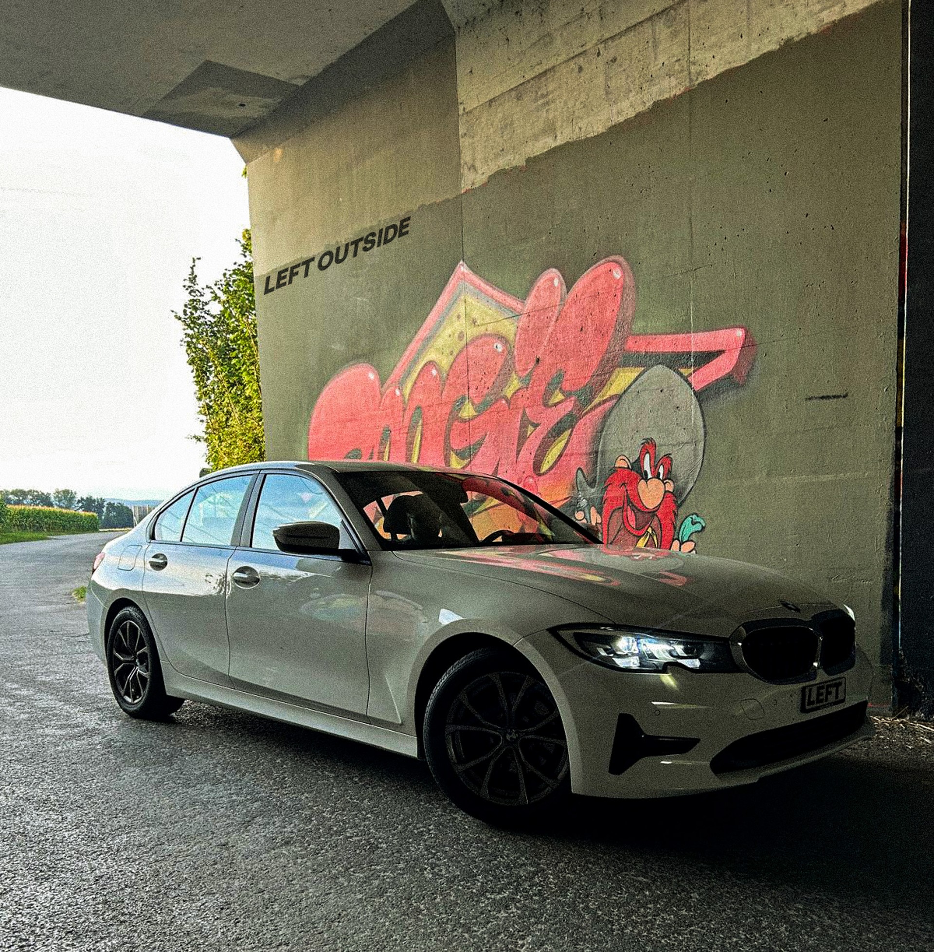 BMW 318i-image-0