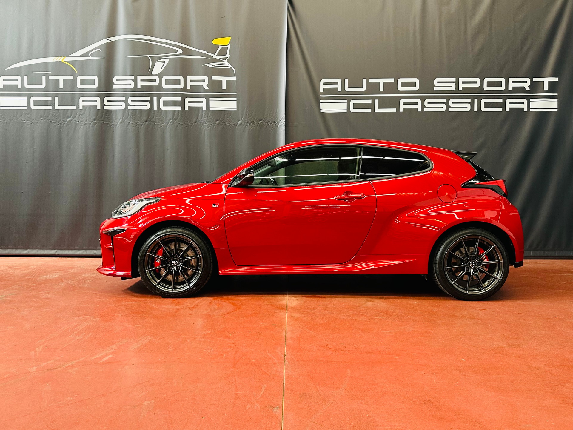 TOYOTA Yaris 1.6 GR Sport Pack Circuit-image-2