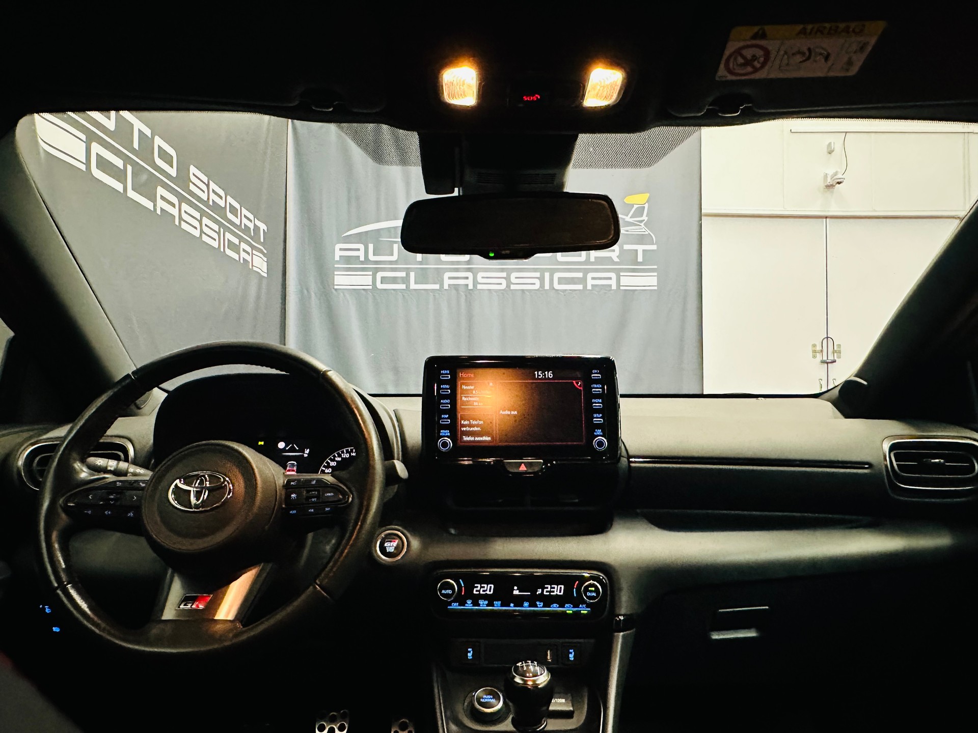 TOYOTA Yaris 1.6 GR Sport Pack Circuit-image-15