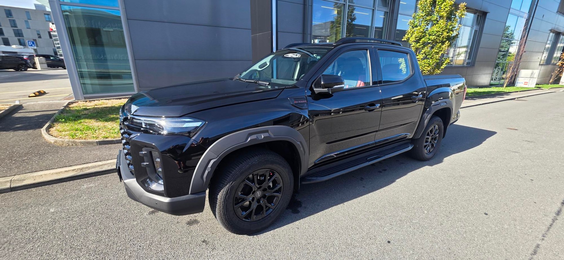 MAXUS 2.0 TD Luxury-image-2