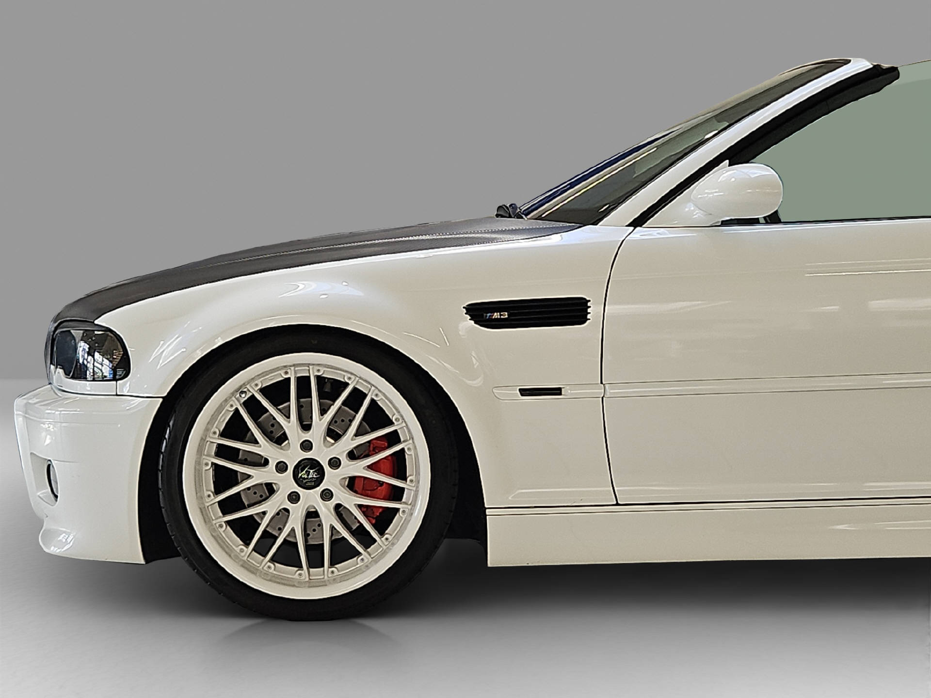 BMW M3-image-4
