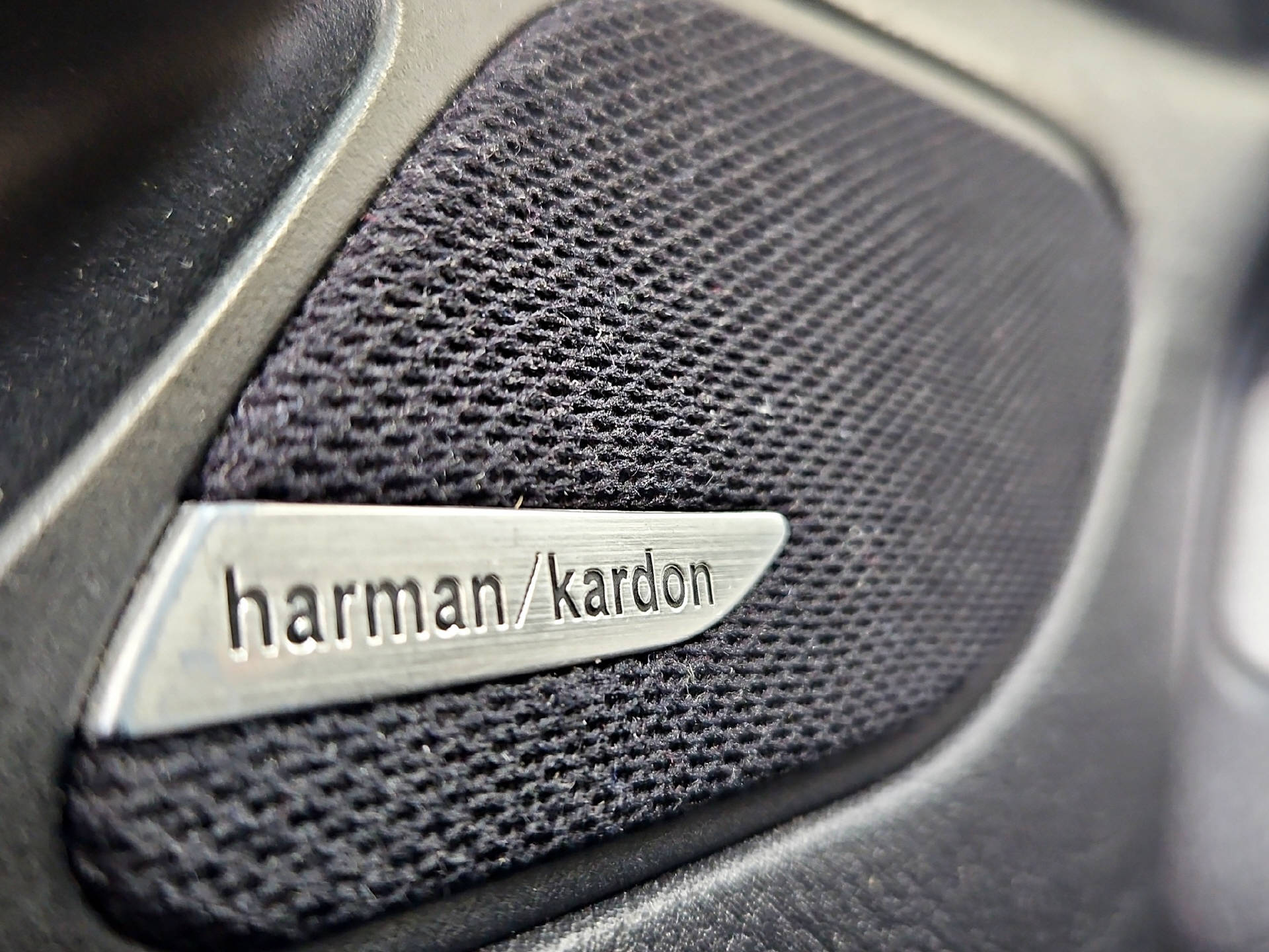 BMW M3-image-11