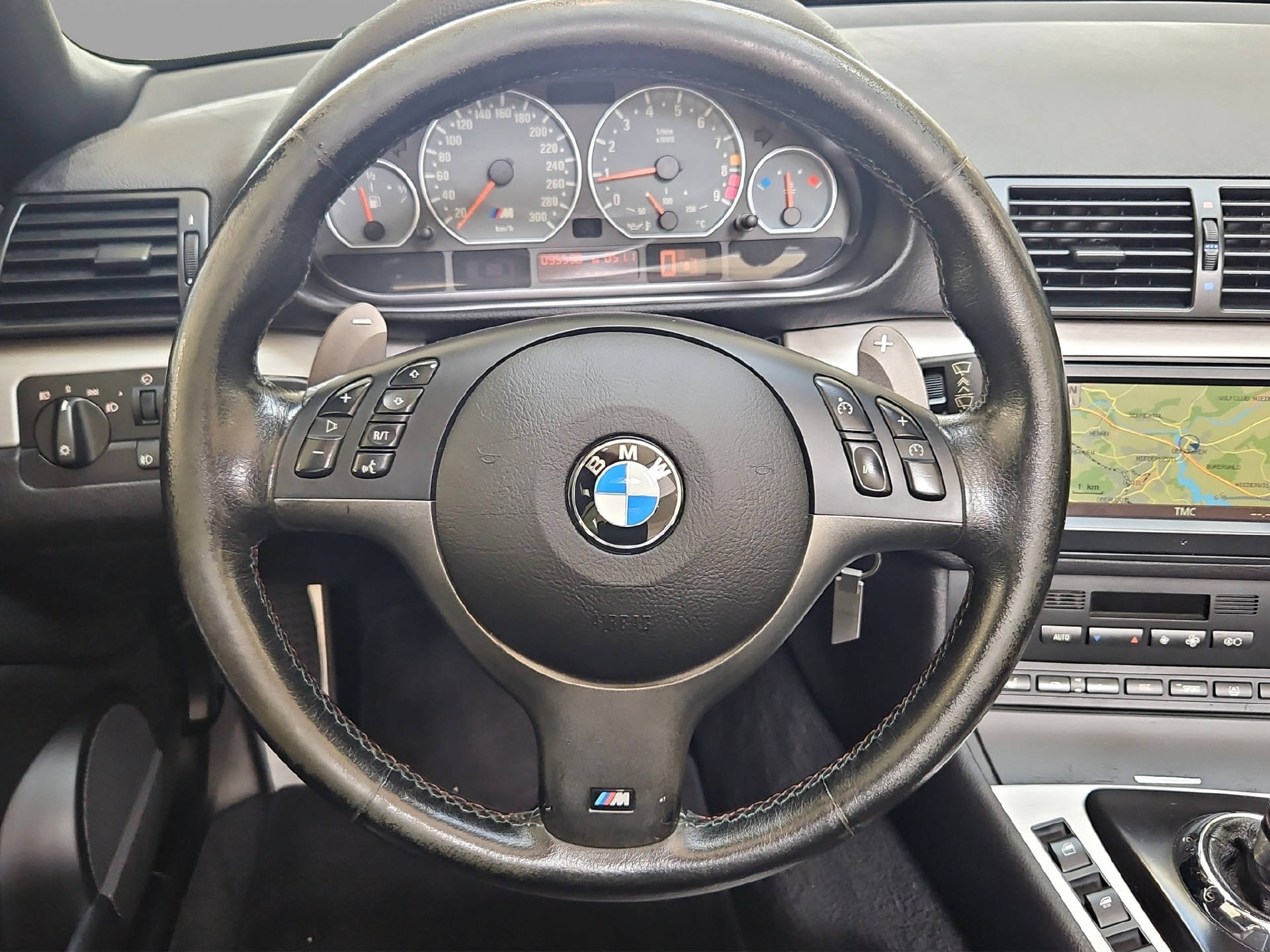 BMW M3-image-7