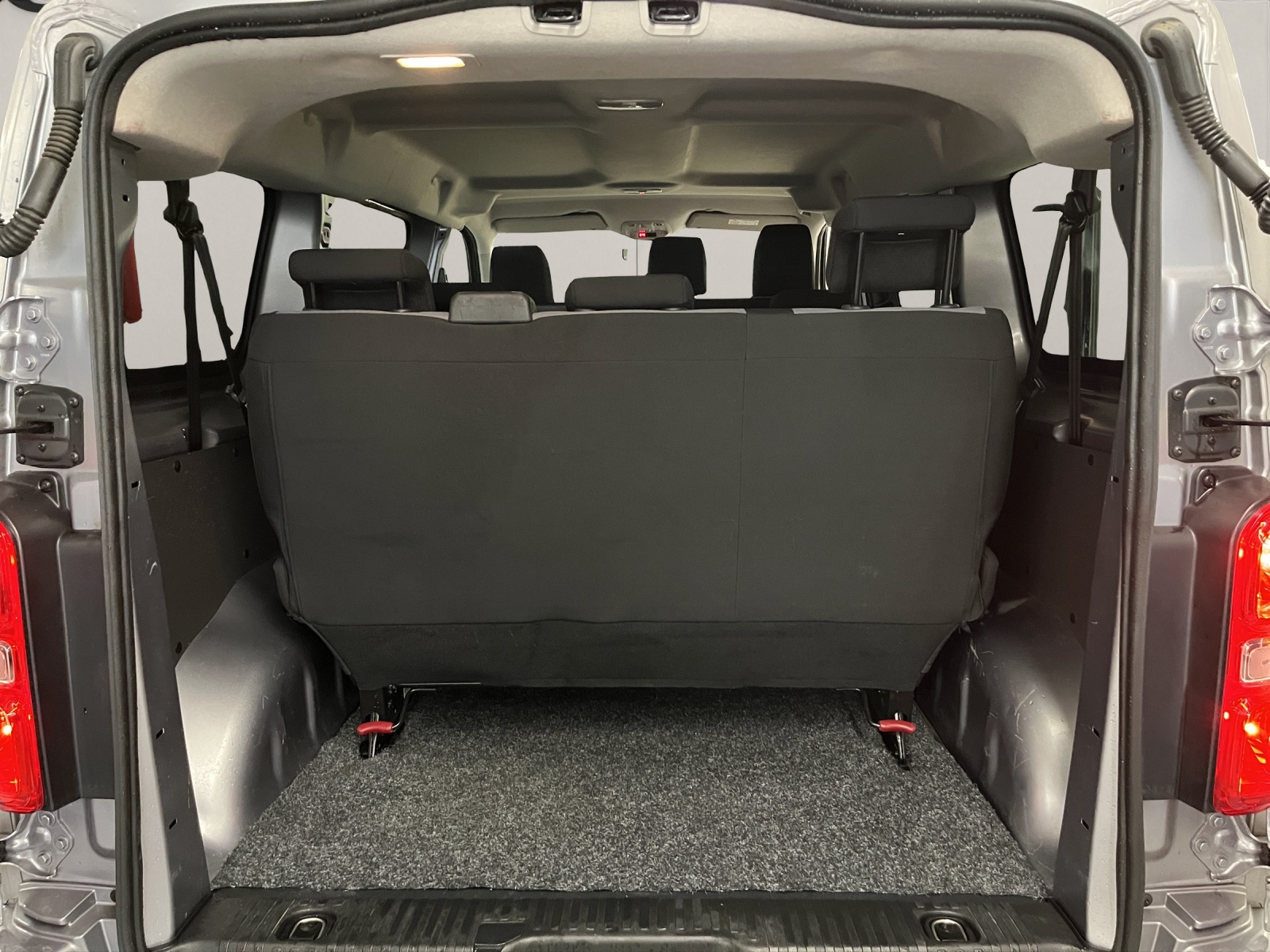 OPEL Vivaro Kombi 2.7 t M 1.5 CDTI 102 Essentia S/S-image-16