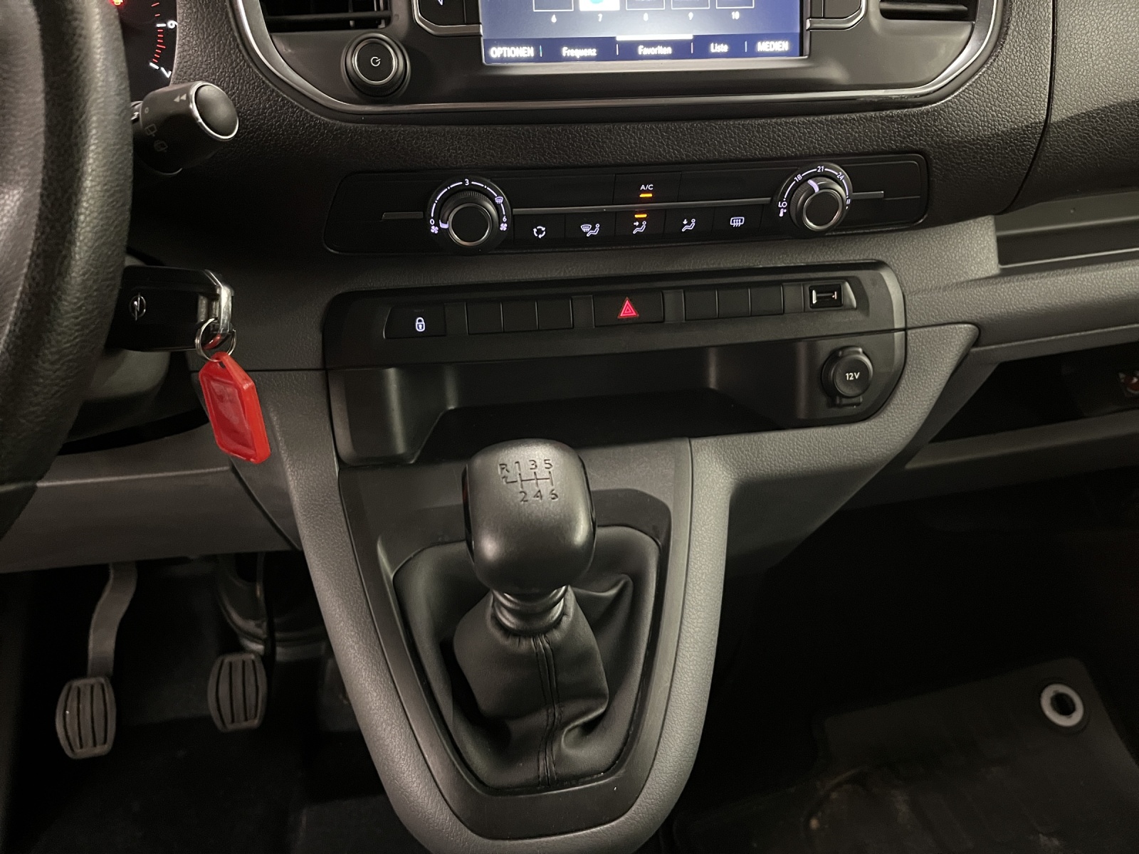 OPEL Vivaro Kombi 2.7 t M 1.5 CDTI 102 Essentia S/S-image-12