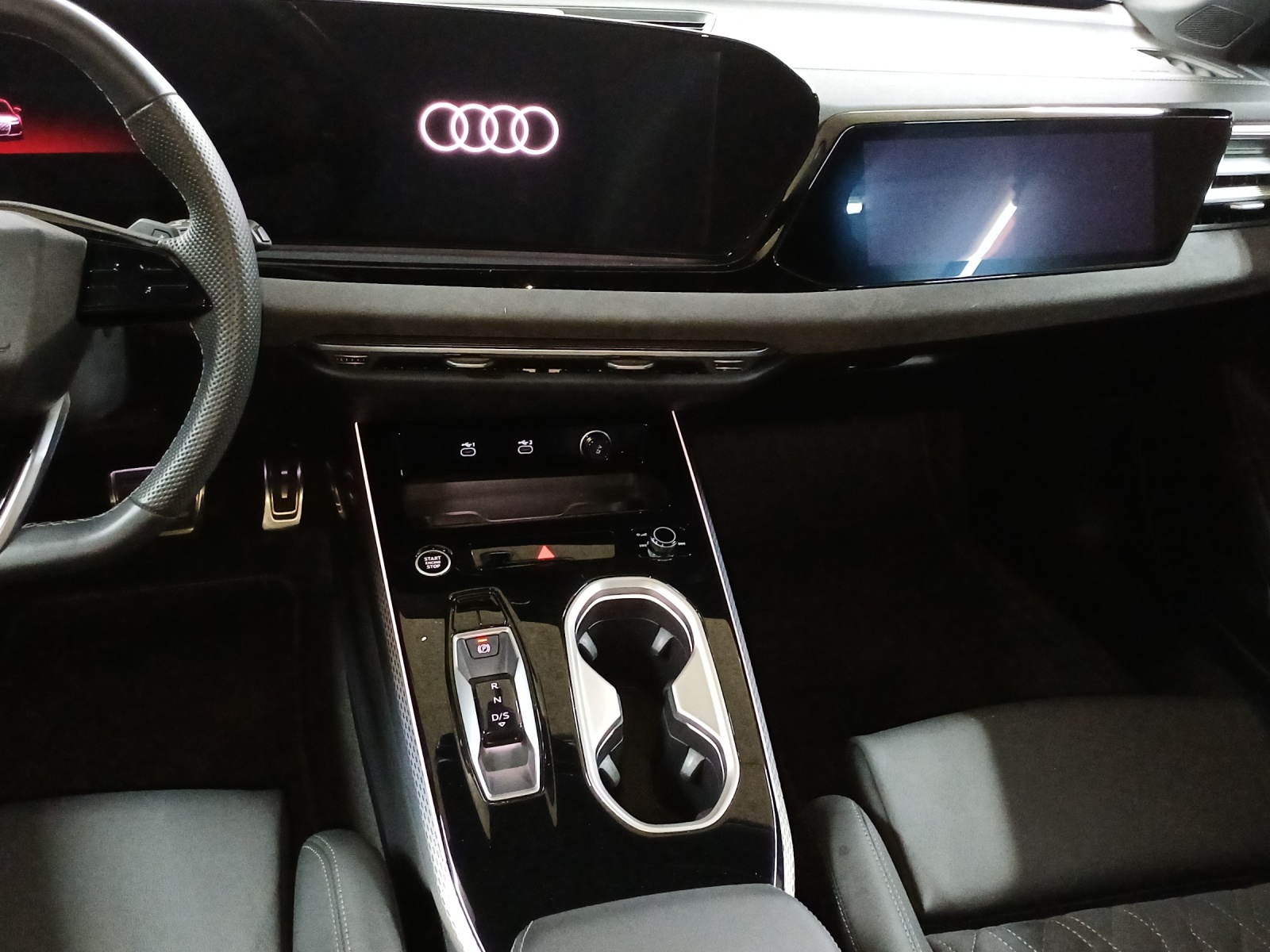 AUDI A6 Avant e-hybrid quattro 220 kW S tronic-image-10