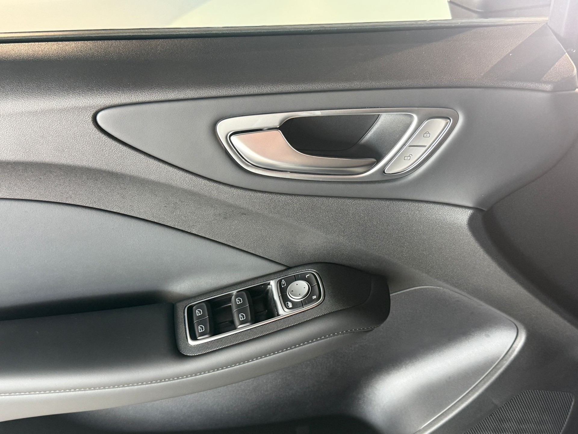 MG MG4 EV URBAN 54 kWh Premium-image-20