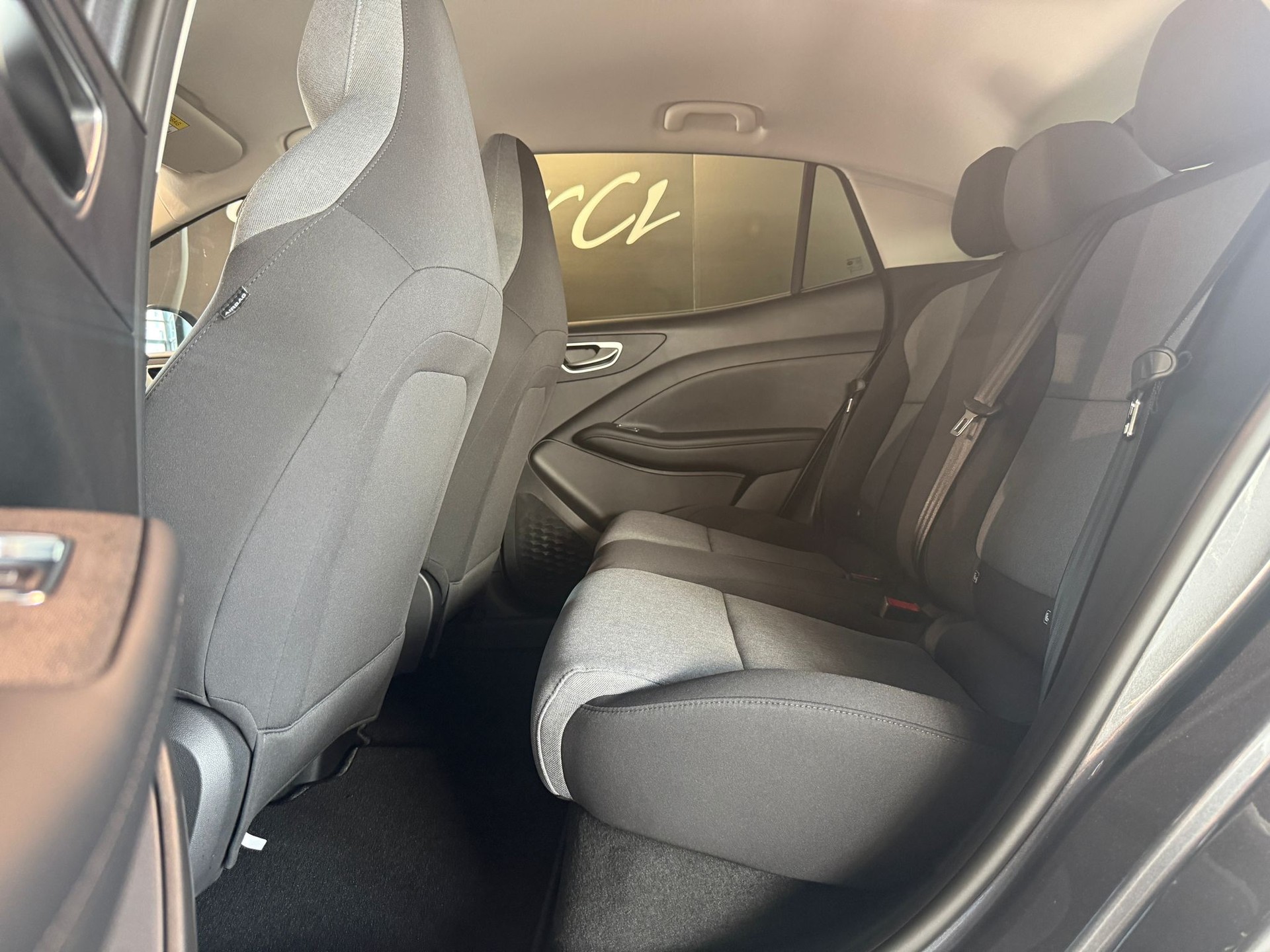 MG MG4 EV URBAN 54 kWh Premium-image-9