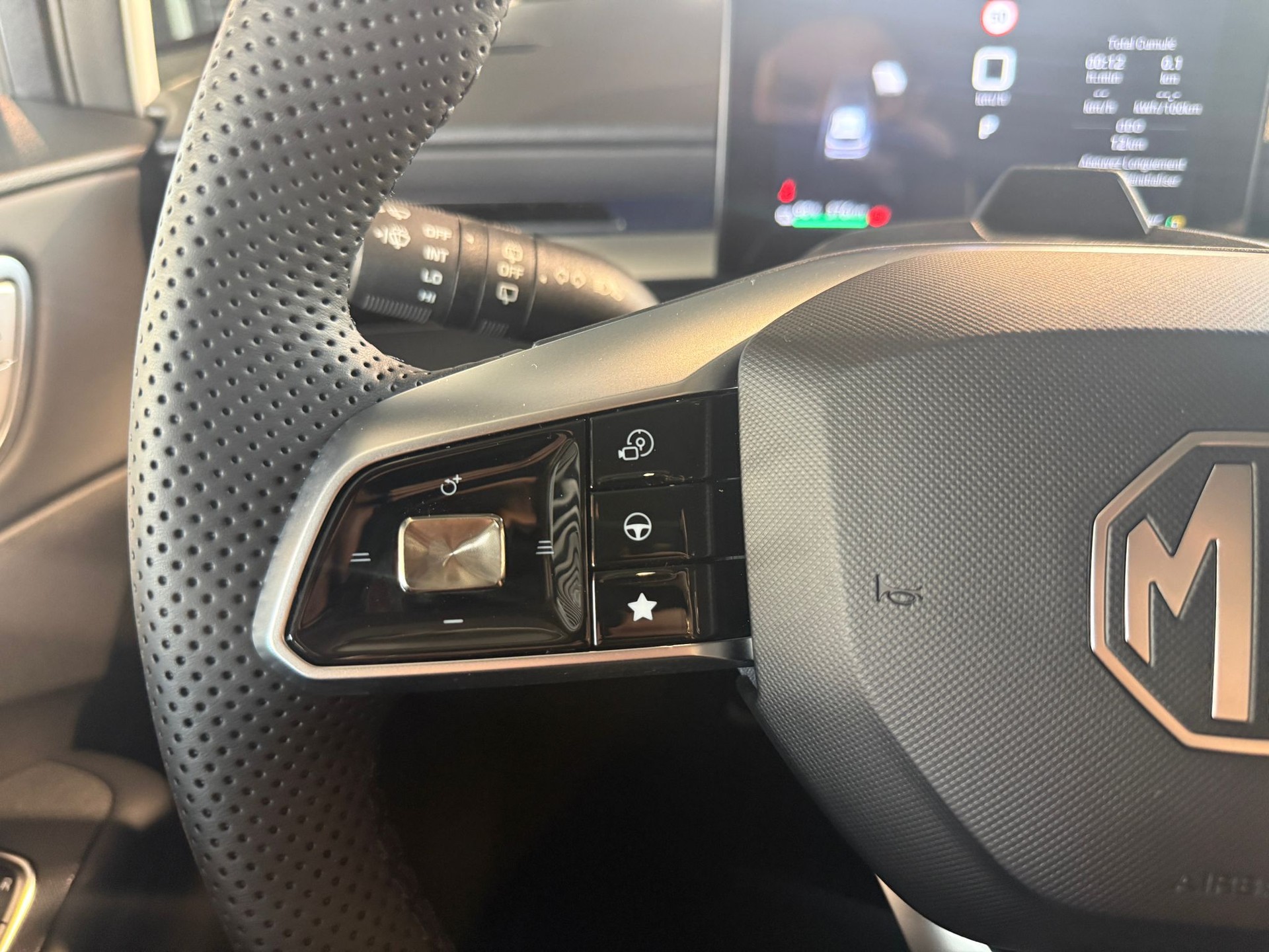 MG MG4 EV URBAN 54 kWh Premium-image-13