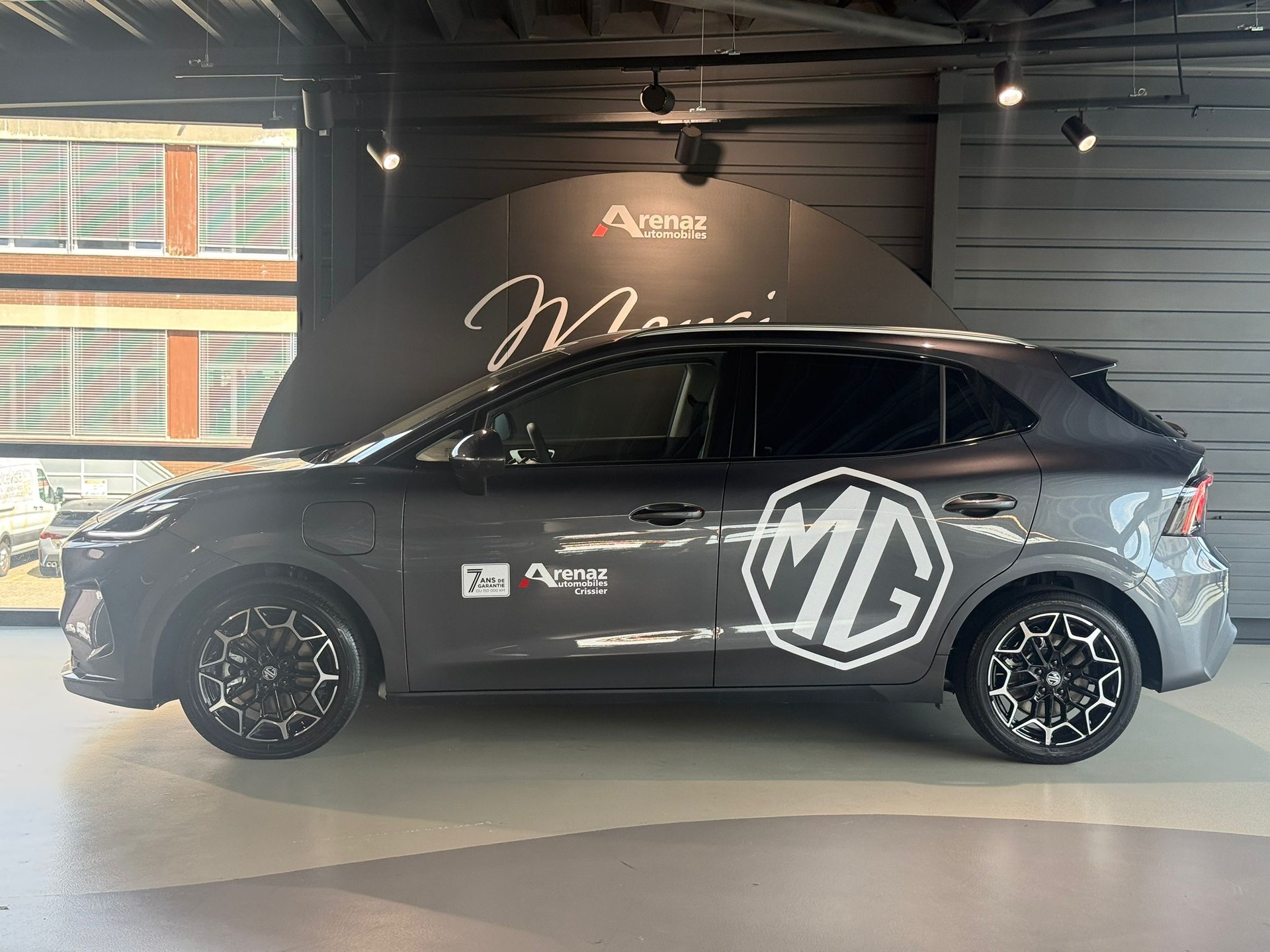 MG MG4 EV URBAN 54 kWh Premium-showroom-element-3