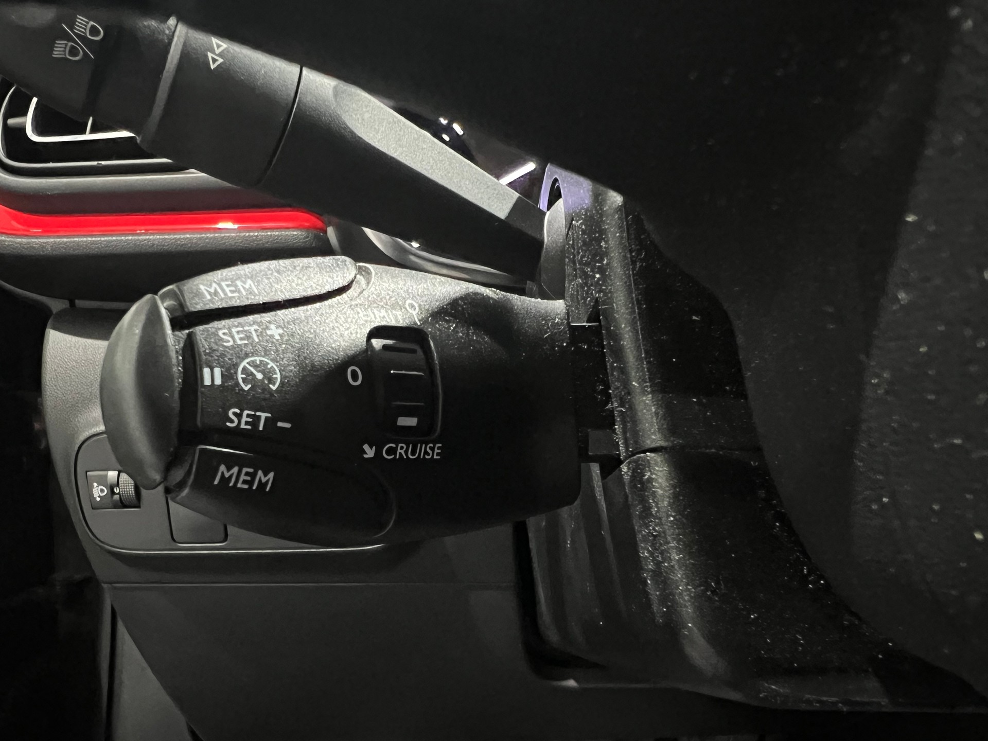 CITROEN C3 1.2i PureTech Origins EAT6**Panodach,Rückfahrtkamera,Frisch ab MFK**-image-14