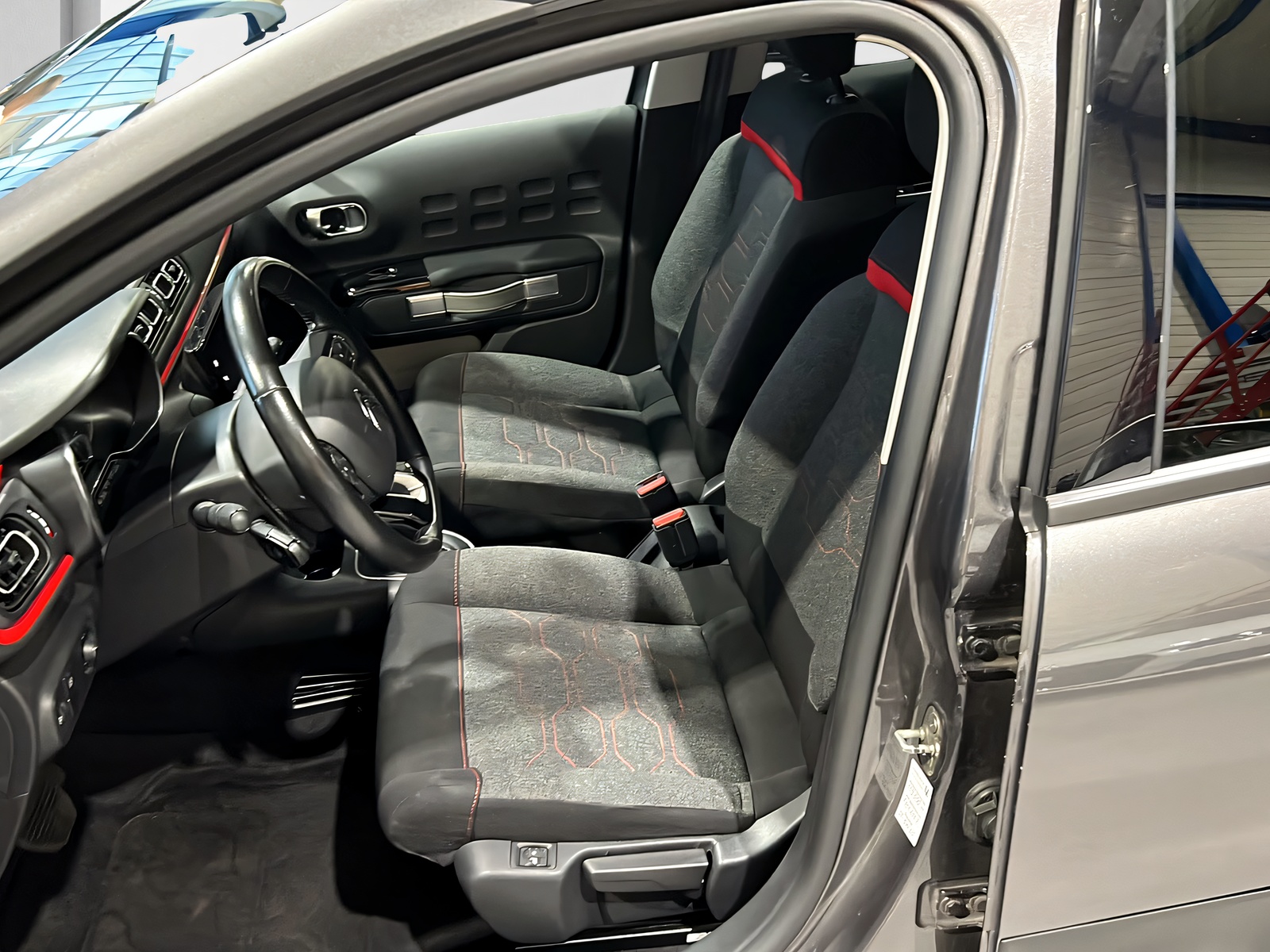 CITROEN C3 1.2i PureTech Origins EAT6**Panodach,Rückfahrtkamera,Frisch ab MFK**-image-7
