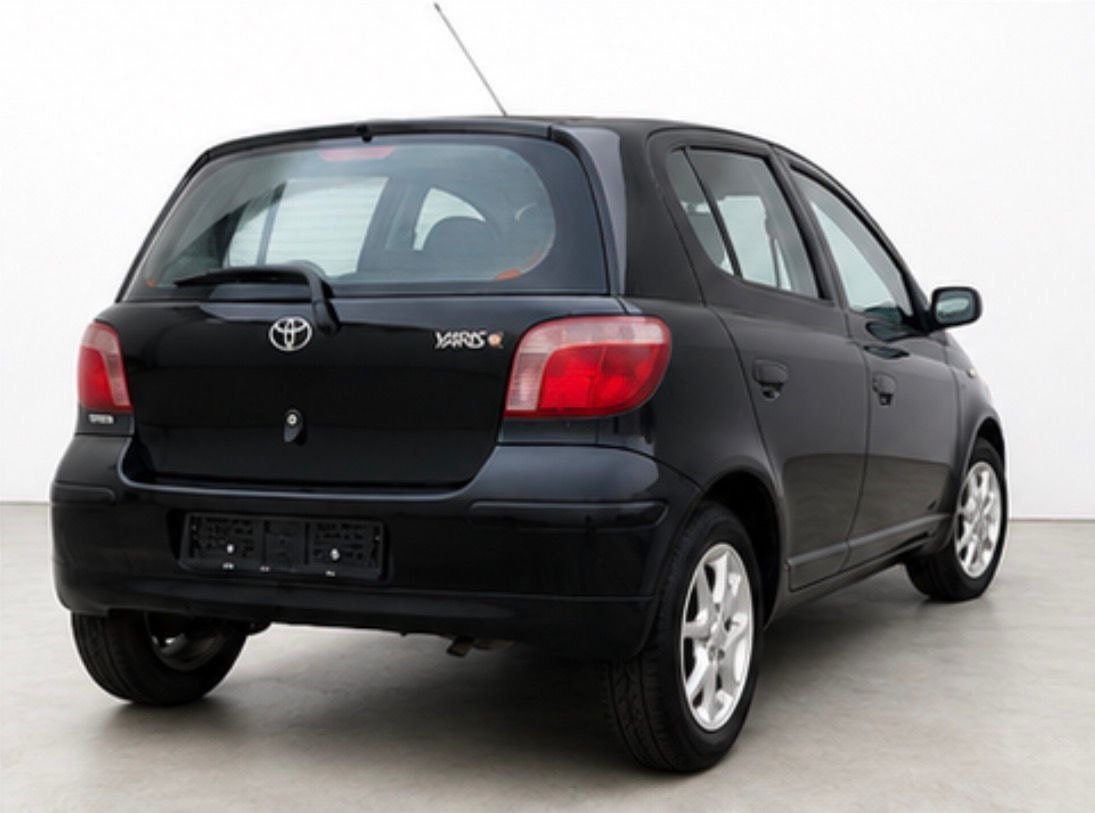 TOYOTA Yaris 1.3 Linea Sol-image-5