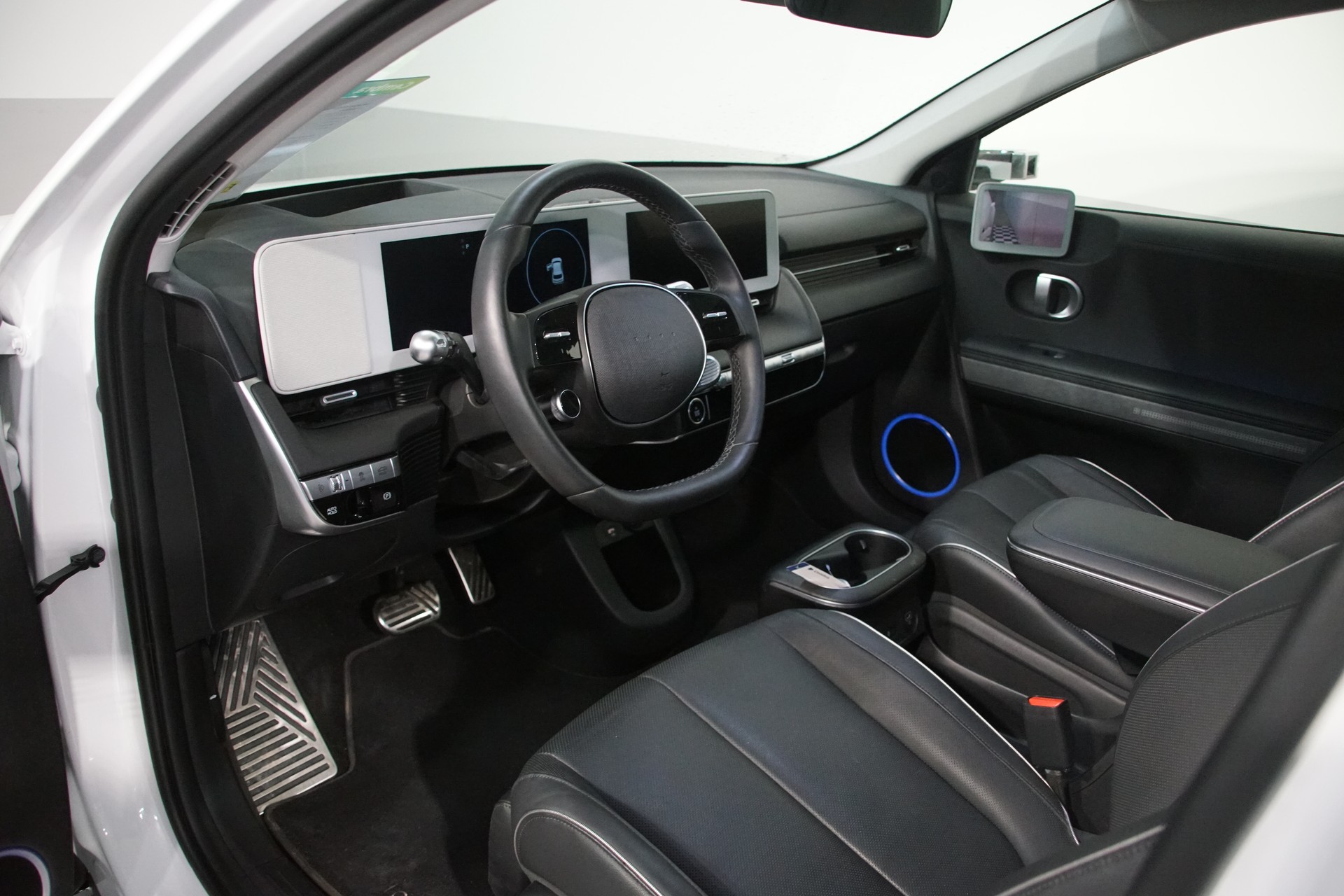 HYUNDAI Ioniq 5 77kWh Vertex 4WD ++SWISS++-image-15