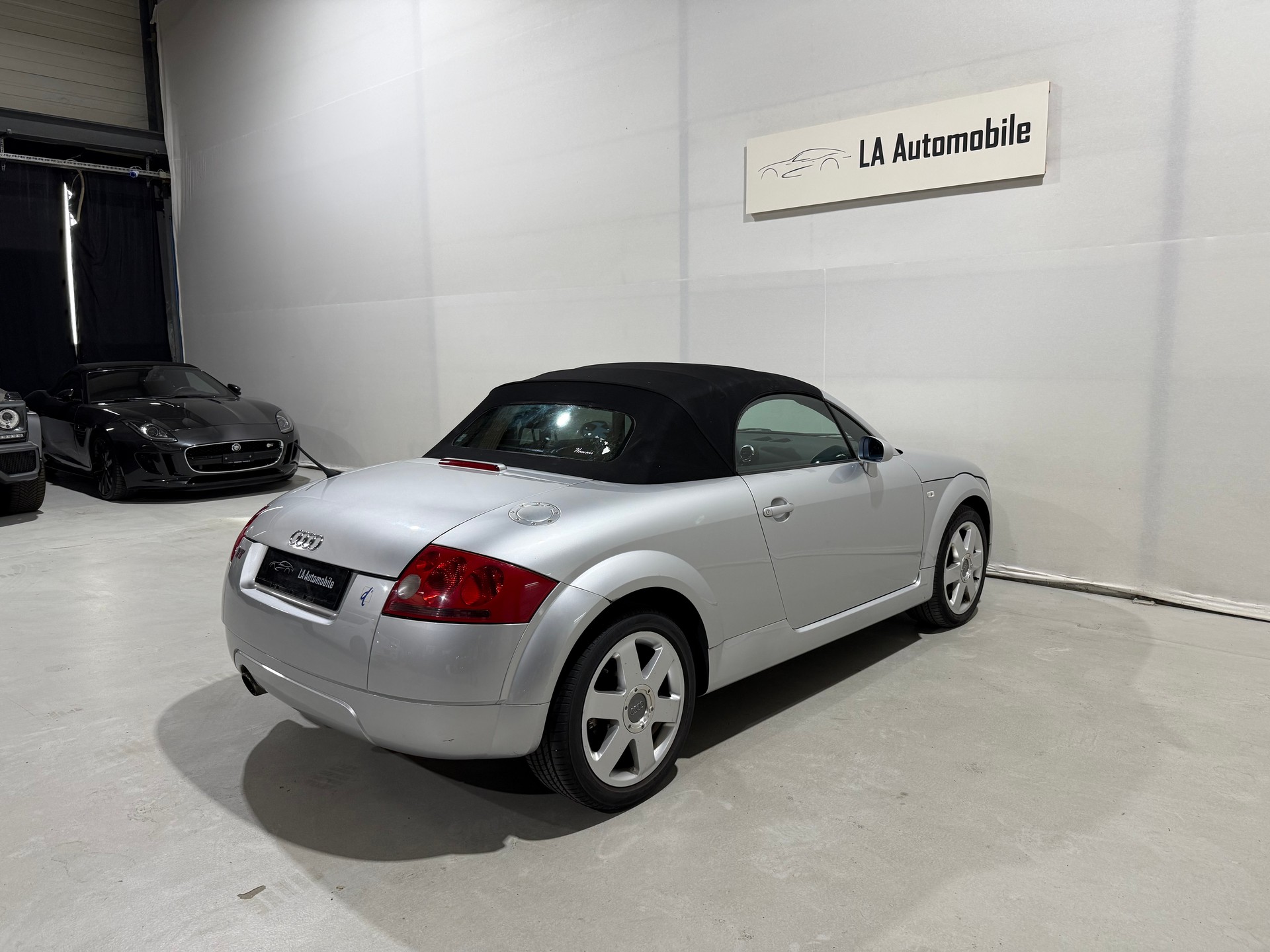 AUDI TT Roadster 1.8 T-image-9