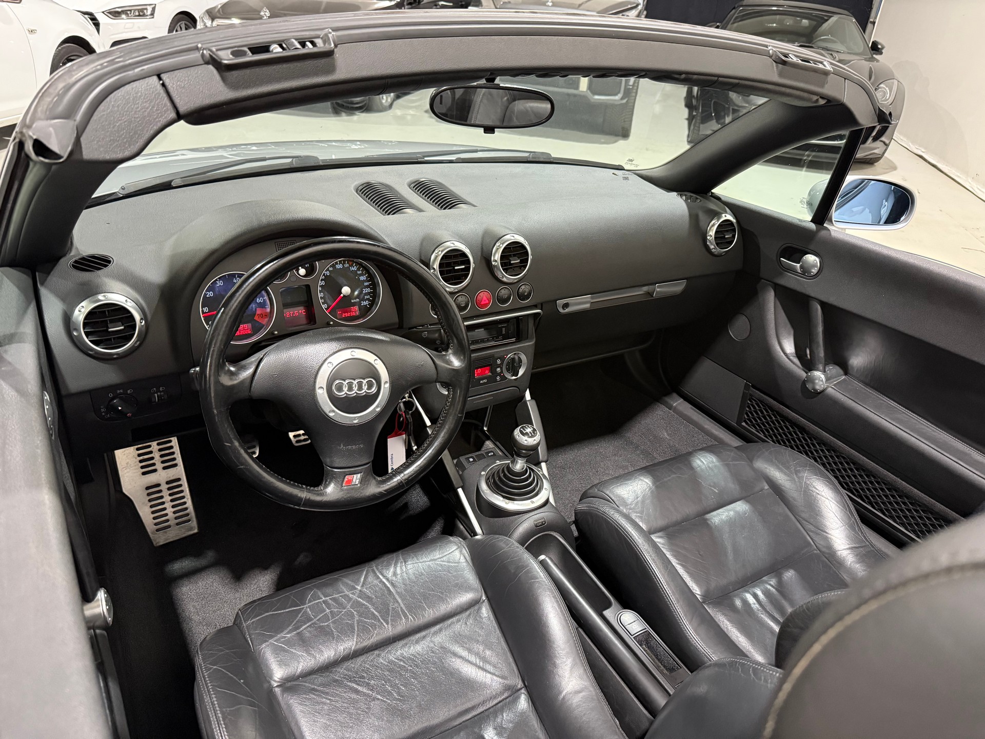 AUDI TT Roadster 1.8 T-image-12