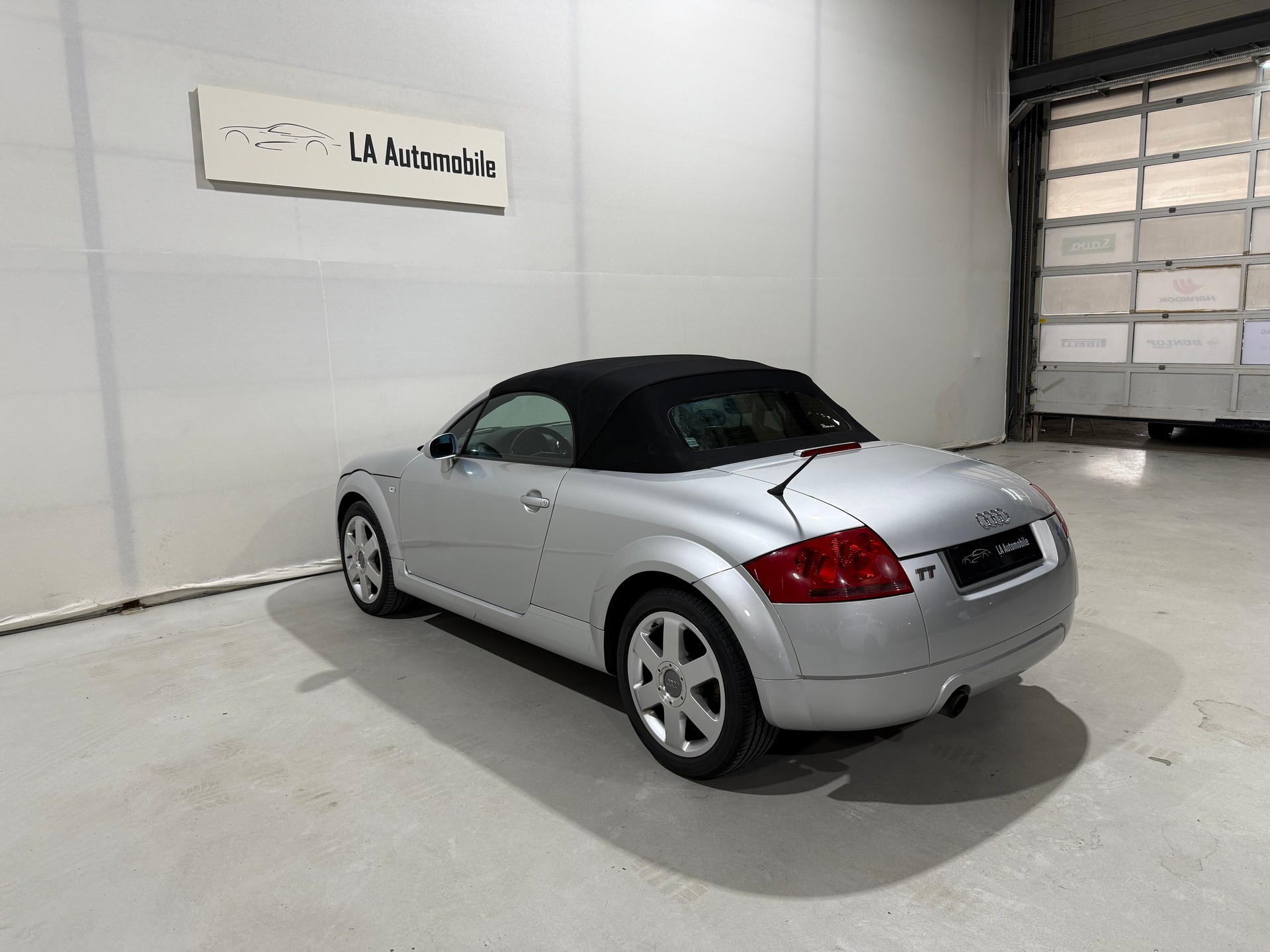 AUDI TT Roadster 1.8 T-image-10