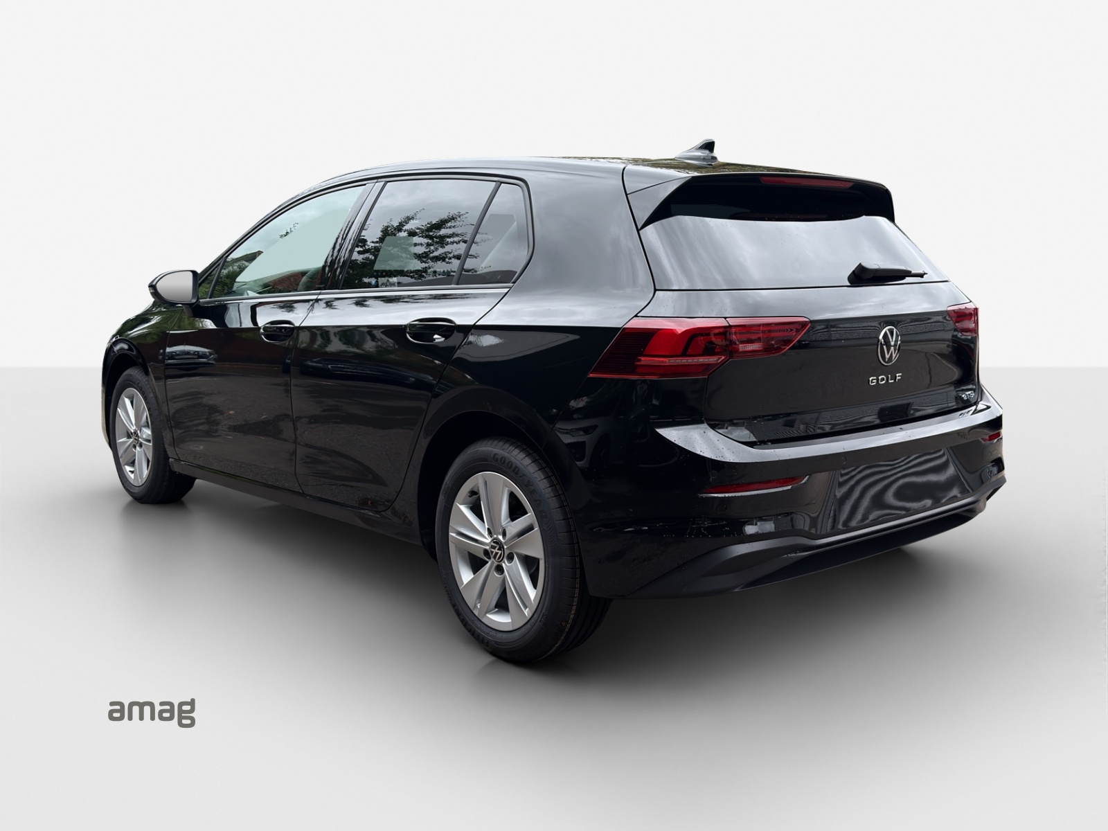 VW Golf 1.5 e TSI mHEV Value DSG-image-2